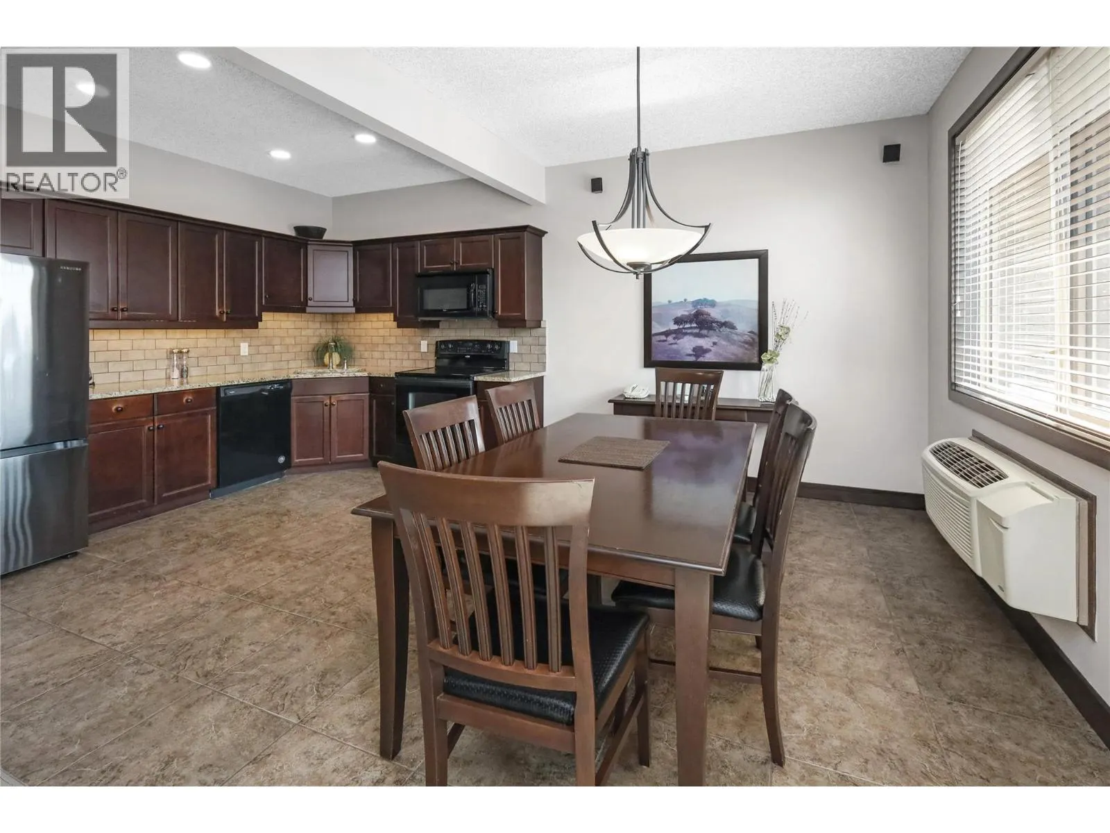 500 BIGHORN Boulevard Unit# 532 B