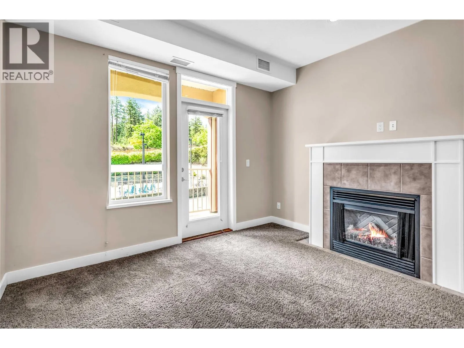 1990 Upper Sundance Drive Unit# 3215