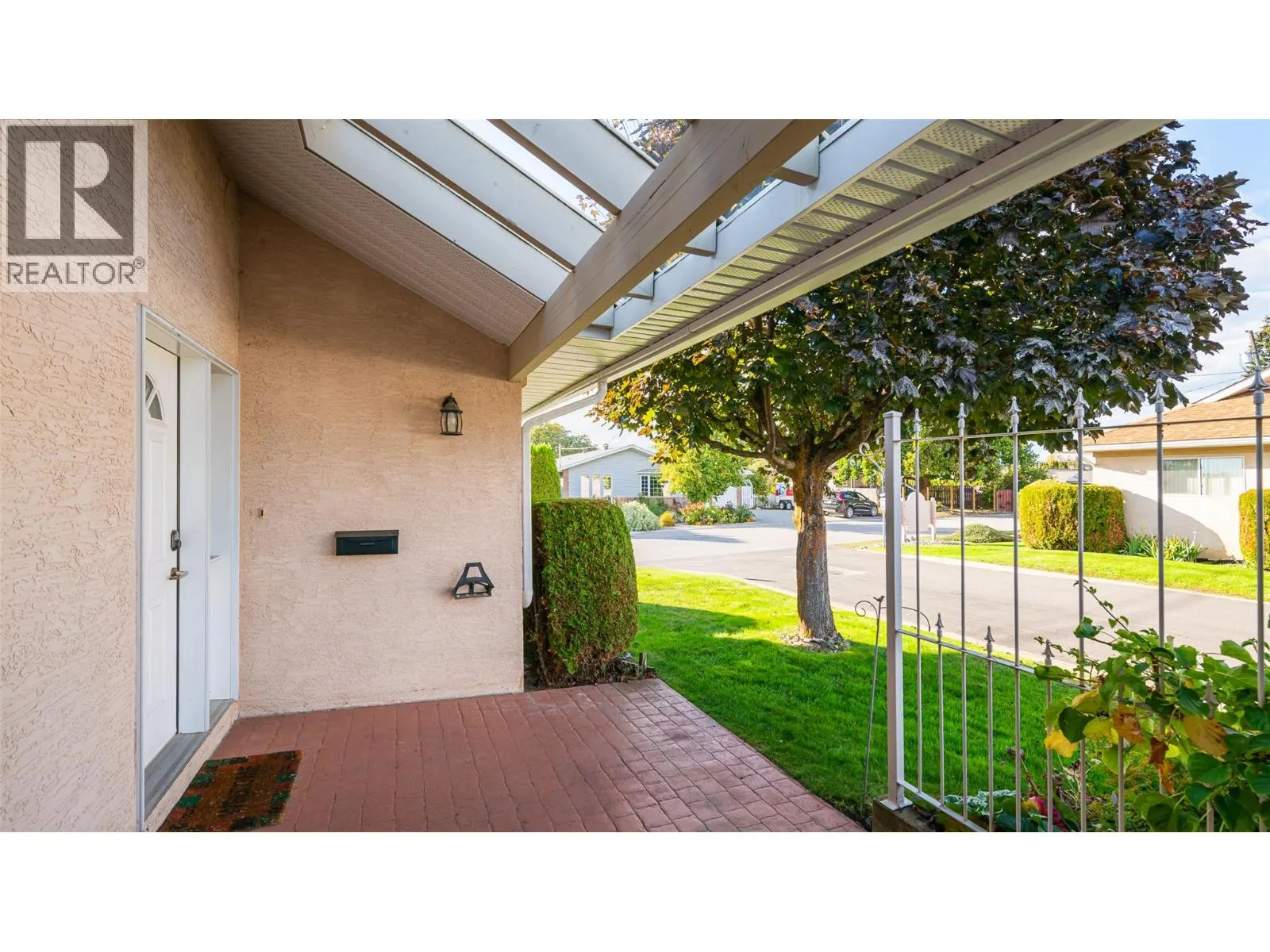518 18th Avenue Unit# 10