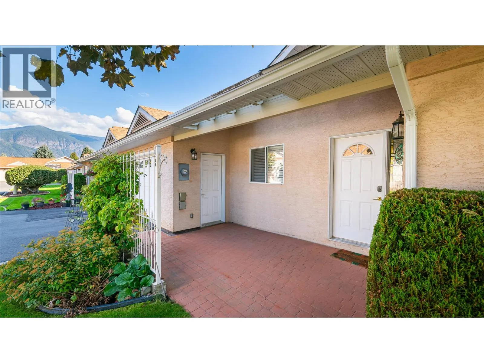 518 18th Avenue Unit# 10