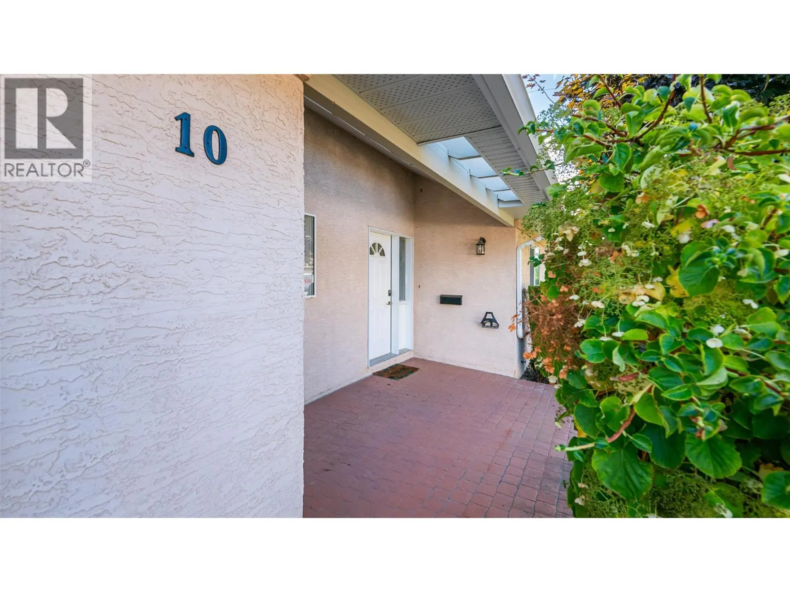 518 18th Avenue Unit# 10