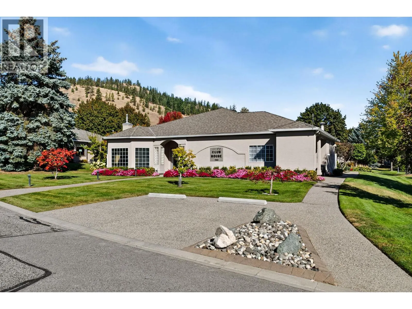 615 Glenmeadows Road Unit# 69