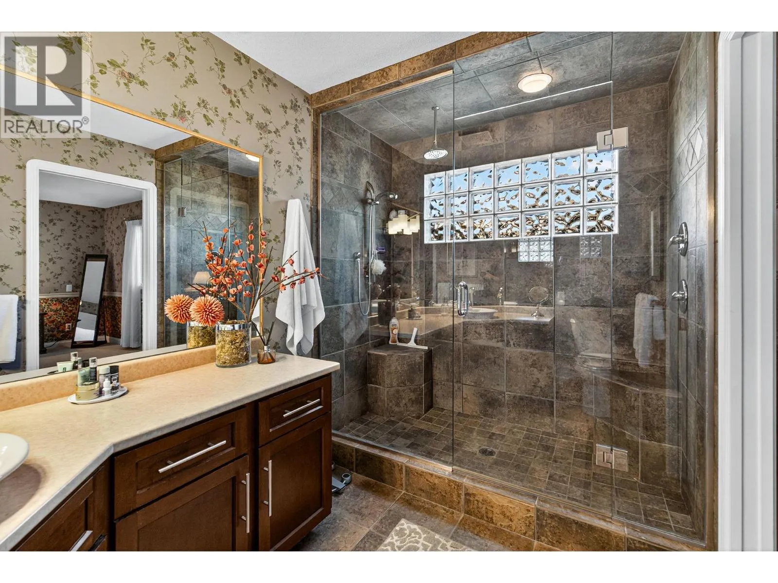 615 Glenmeadows Road Unit# 69