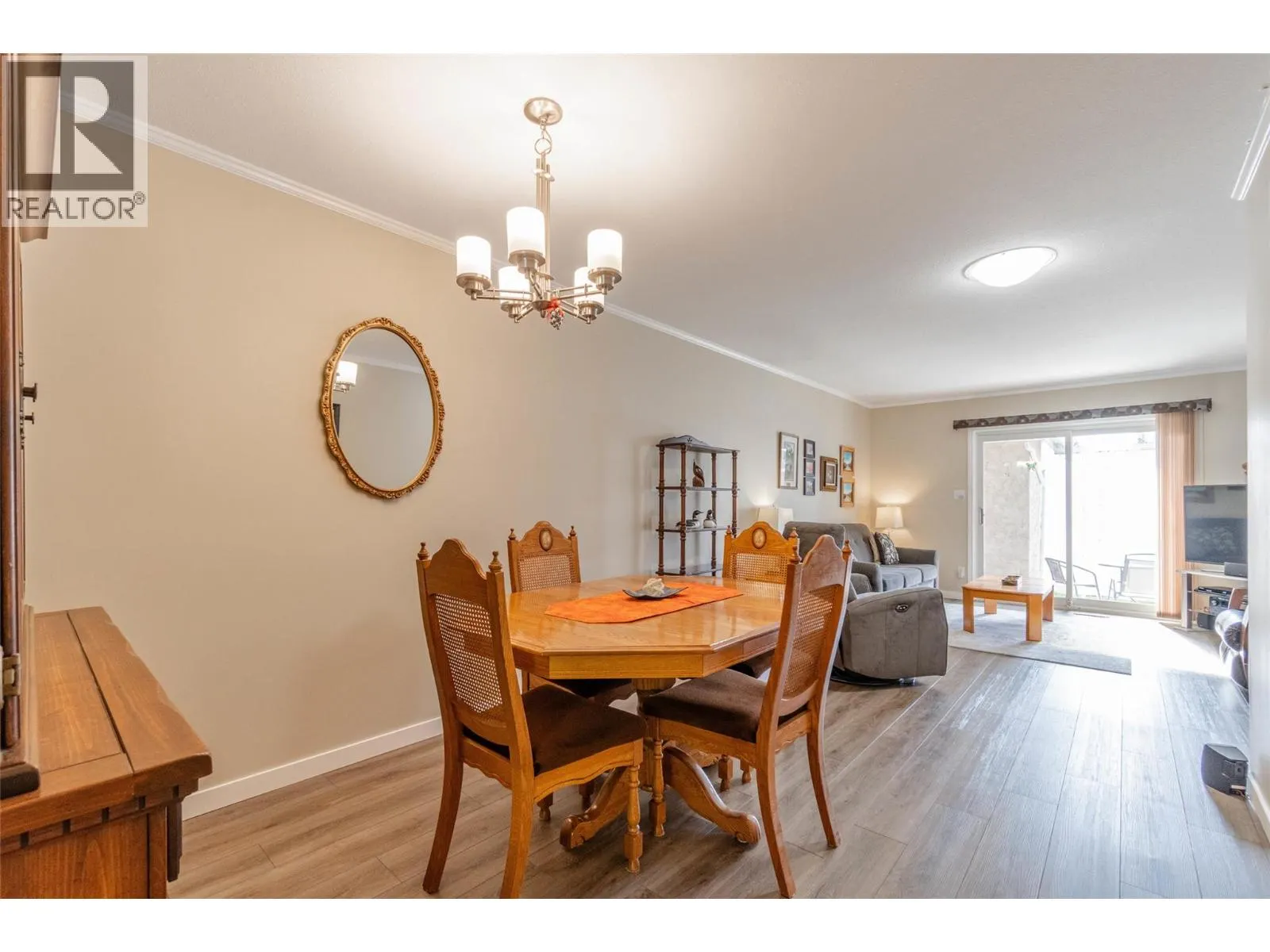 115 Redwing Place Unit# 8