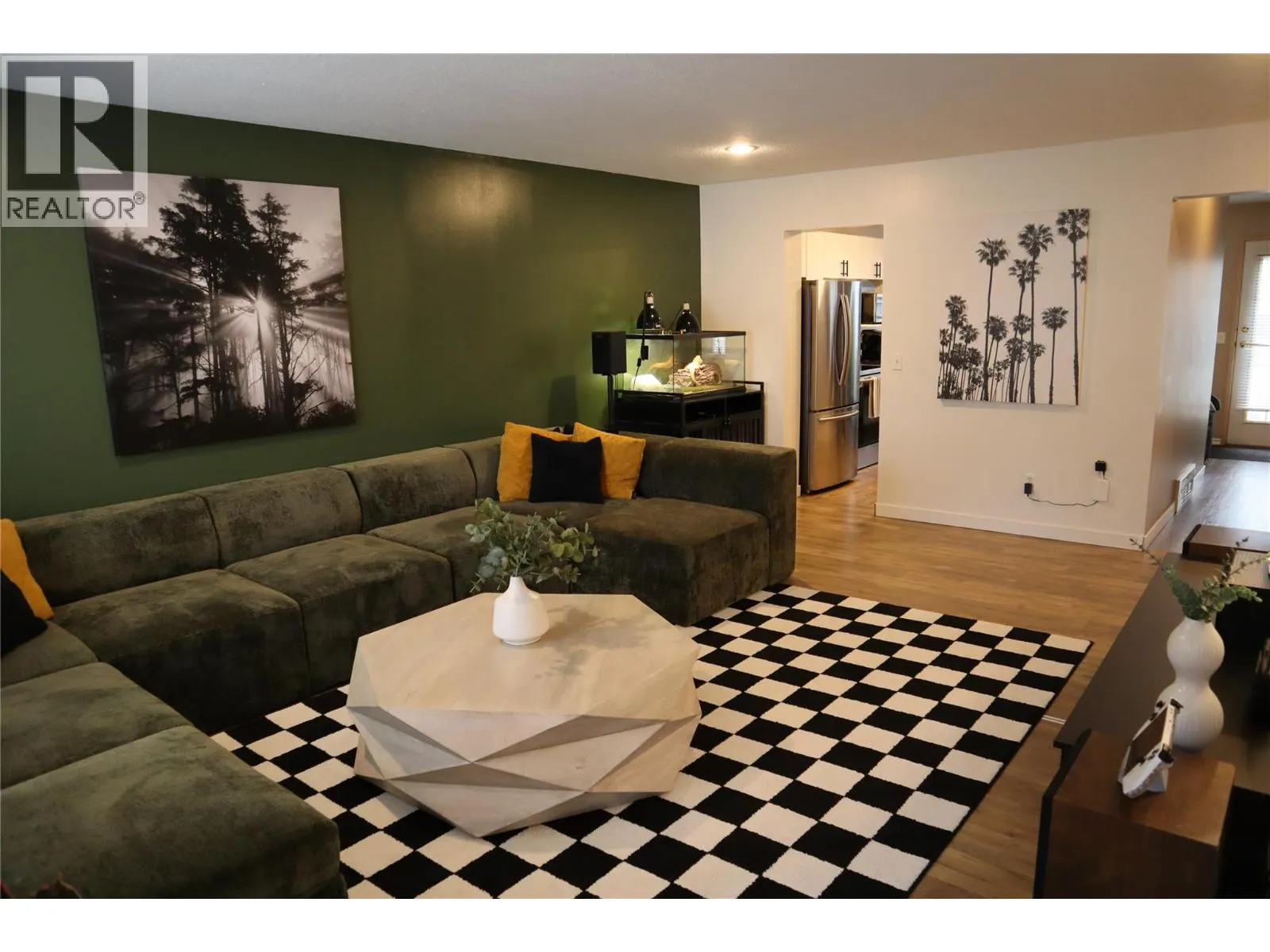 2020 ROBSON Place Unit# 48