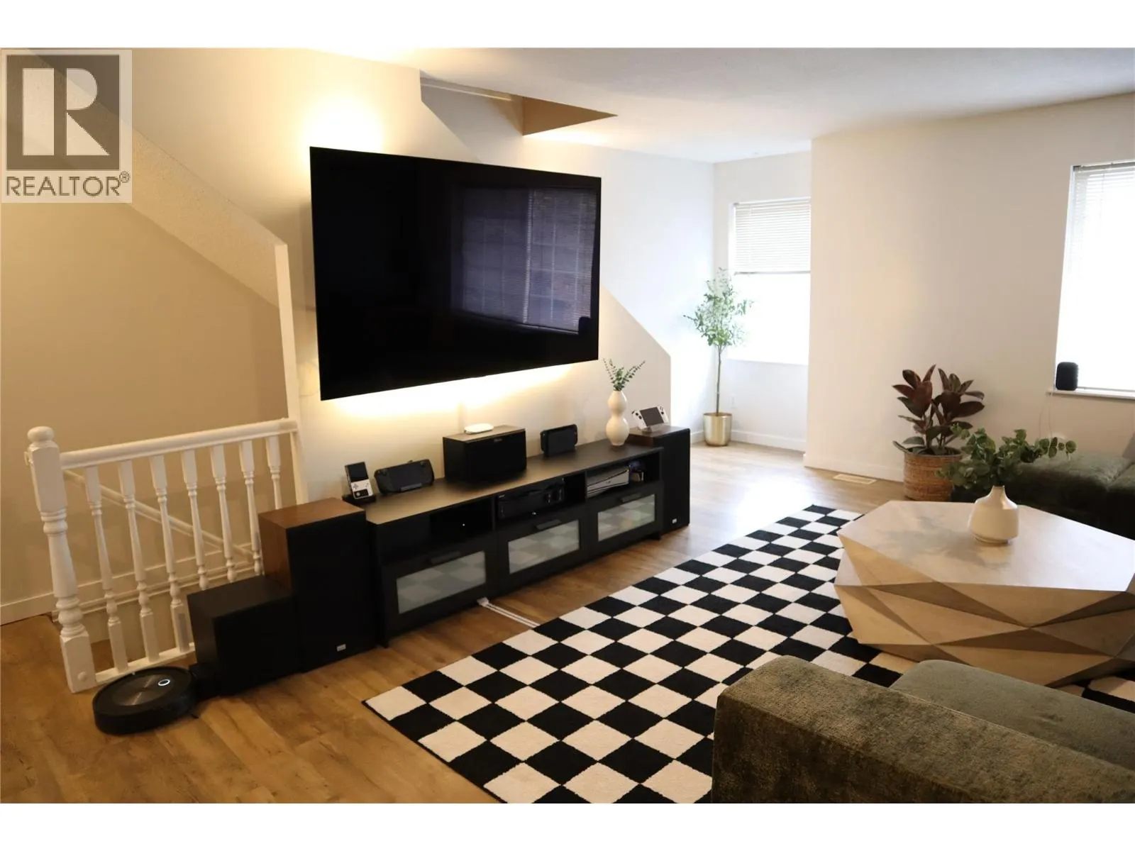2020 ROBSON Place Unit# 48
