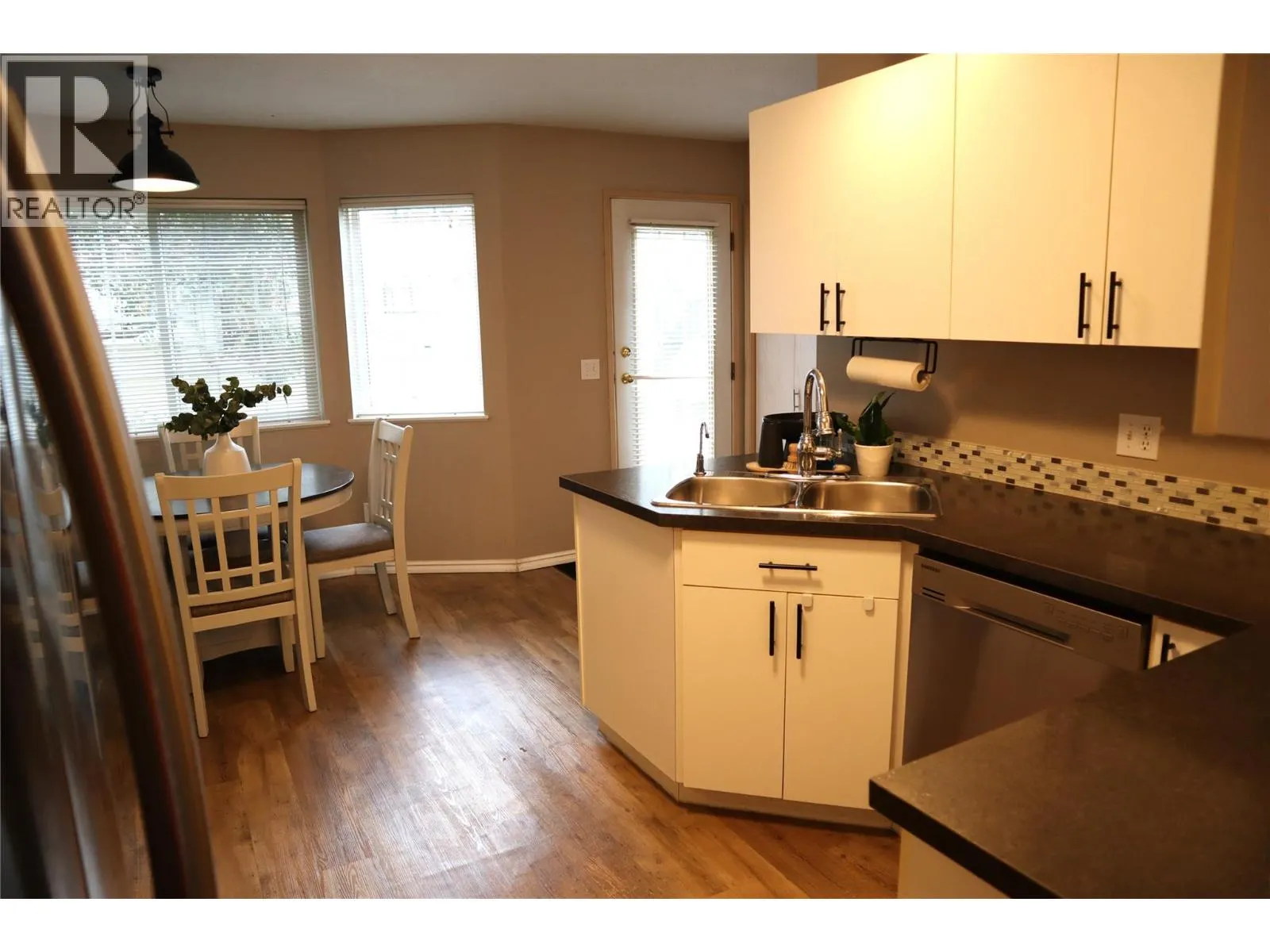 2020 ROBSON Place Unit# 48