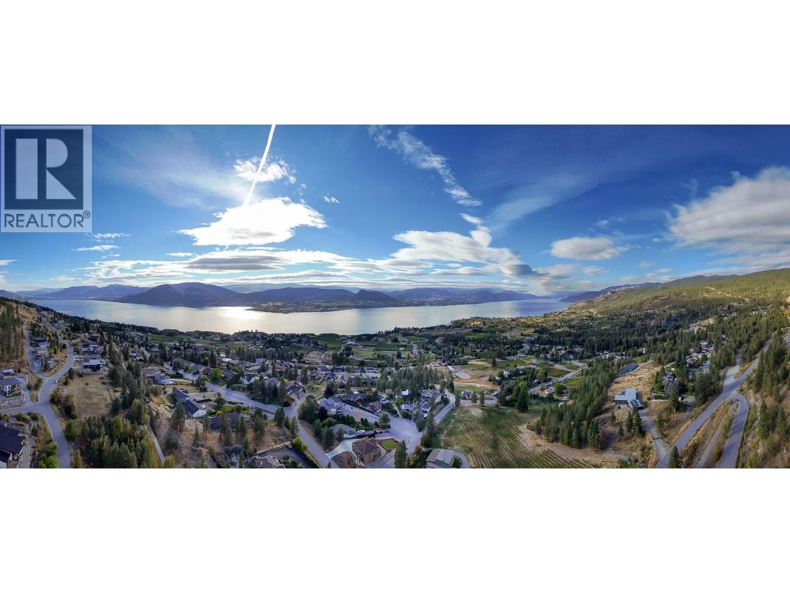 2843 Arawana Place