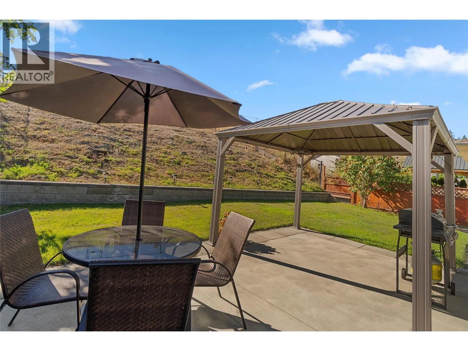 8735 BADGER Drive