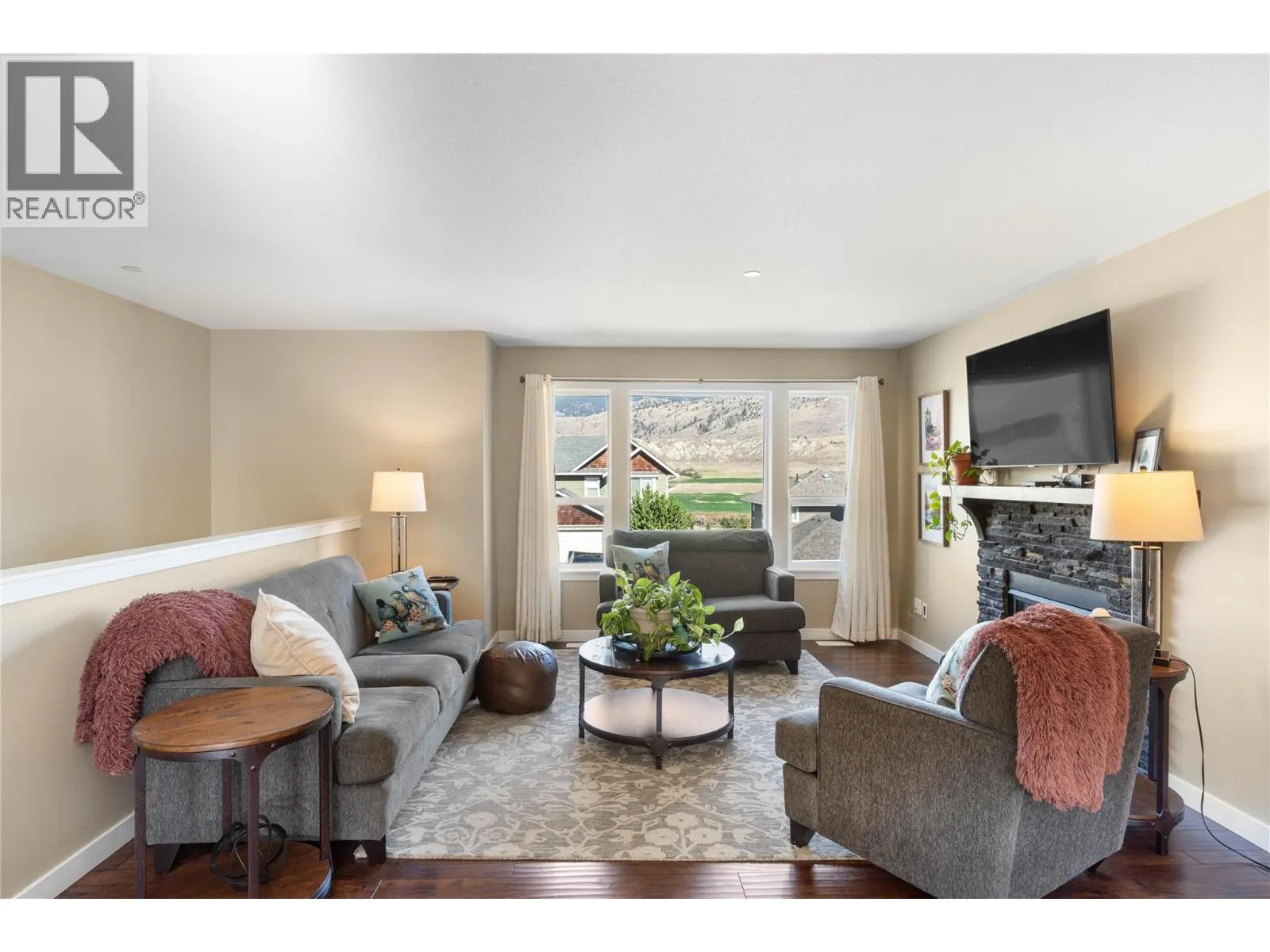 8735 BADGER Drive