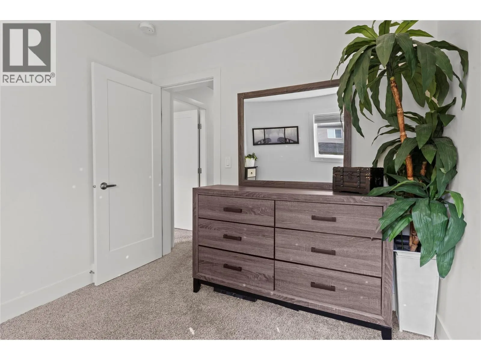 933 Mt Robson Place Unit# 34