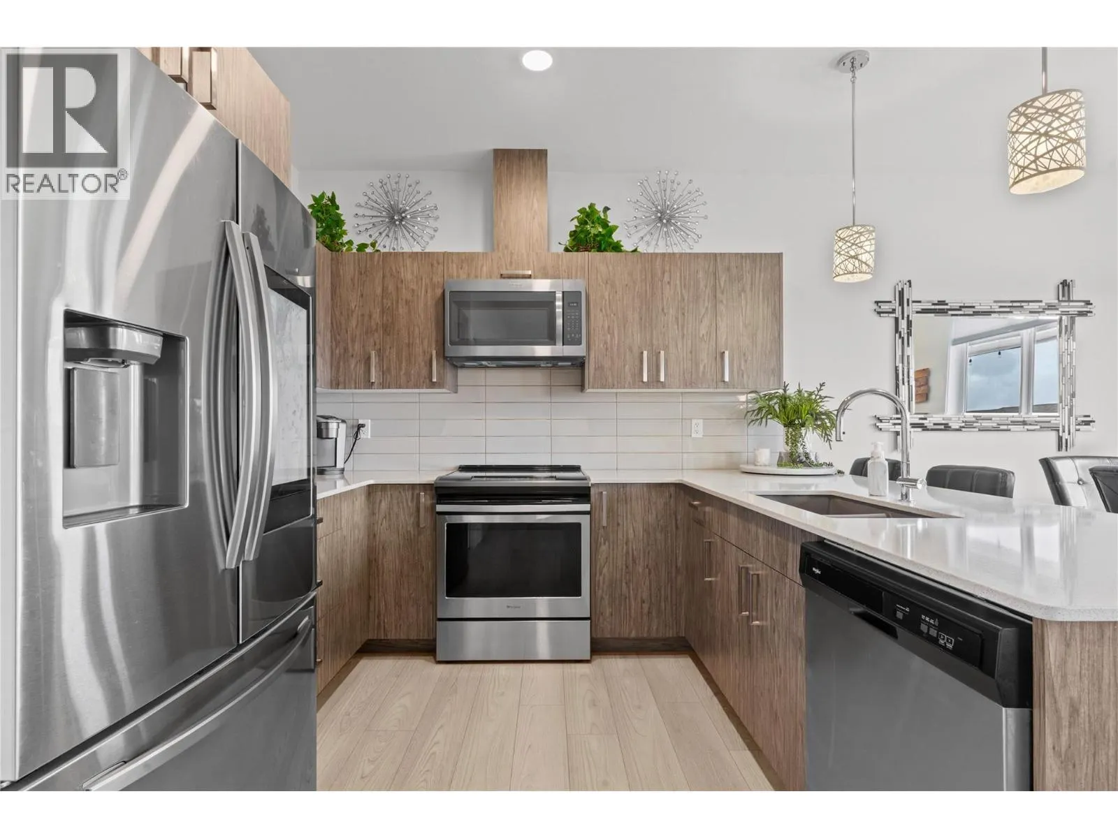 933 Mt Robson Place Unit# 34