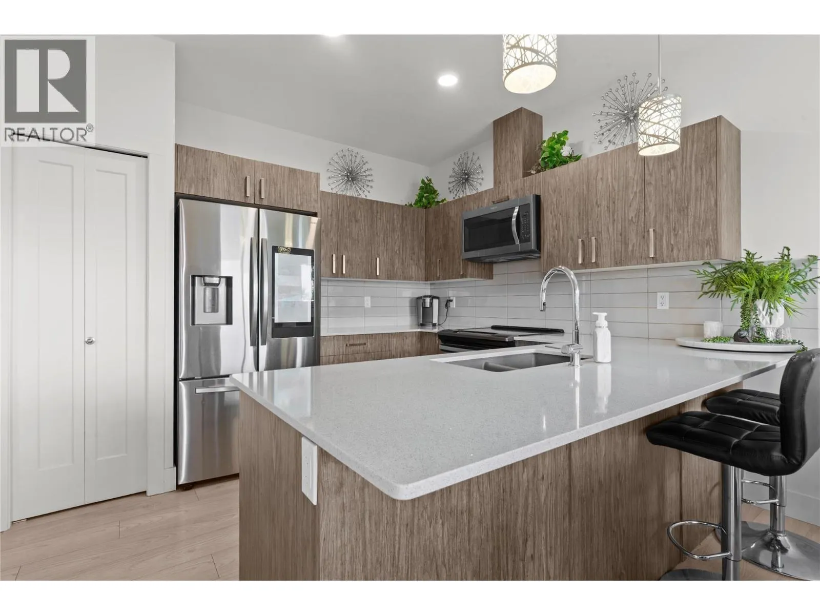 933 Mt Robson Place Unit# 34