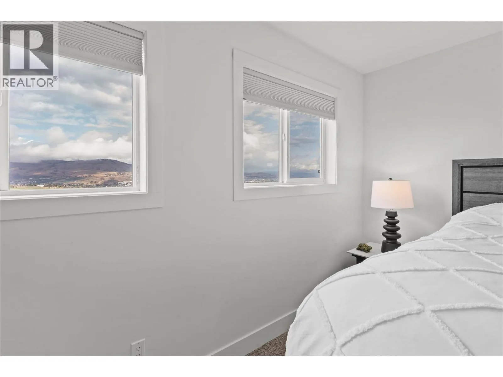 933 Mt Robson Place Unit# 34