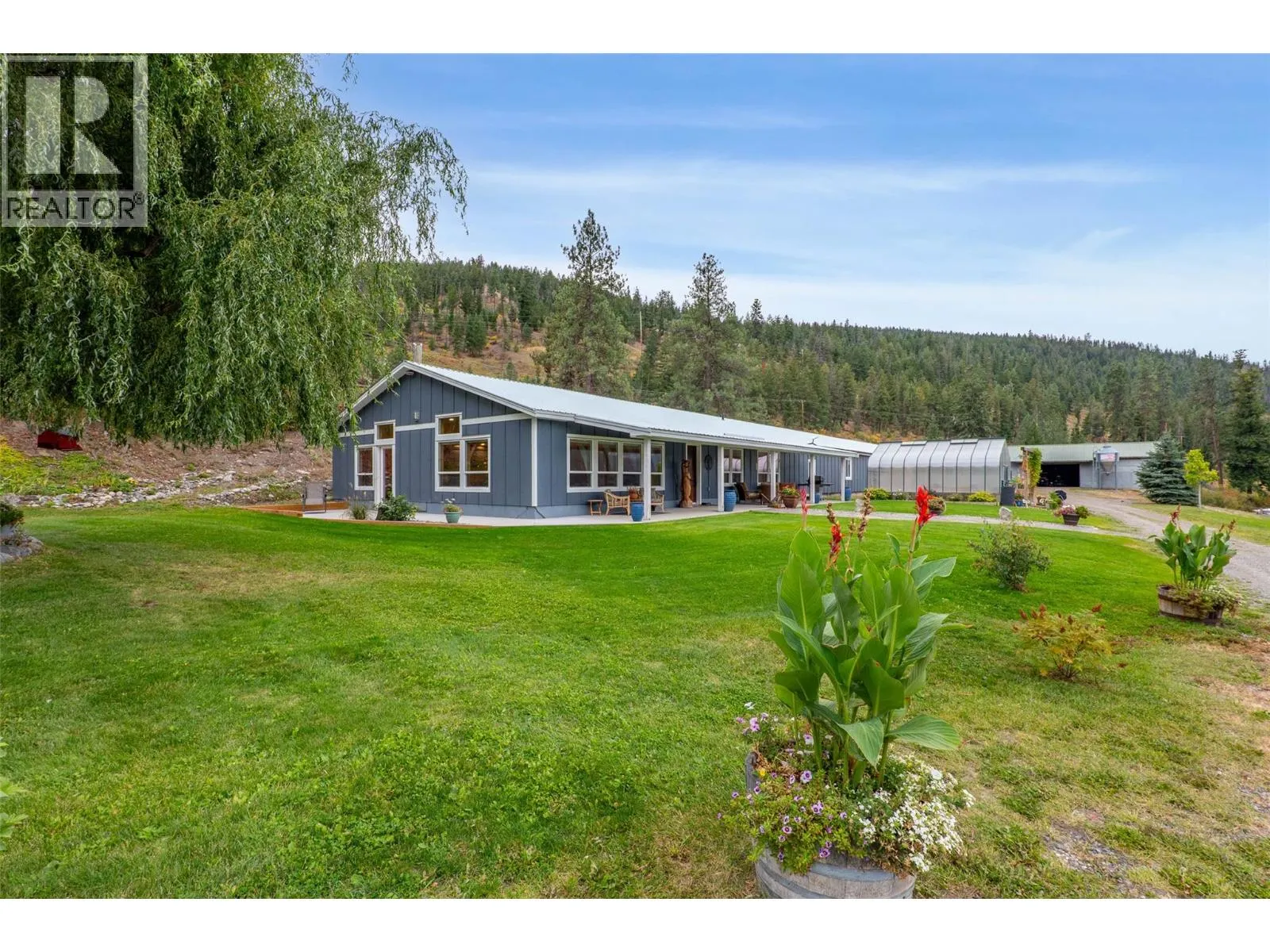 8245 Edwards Road