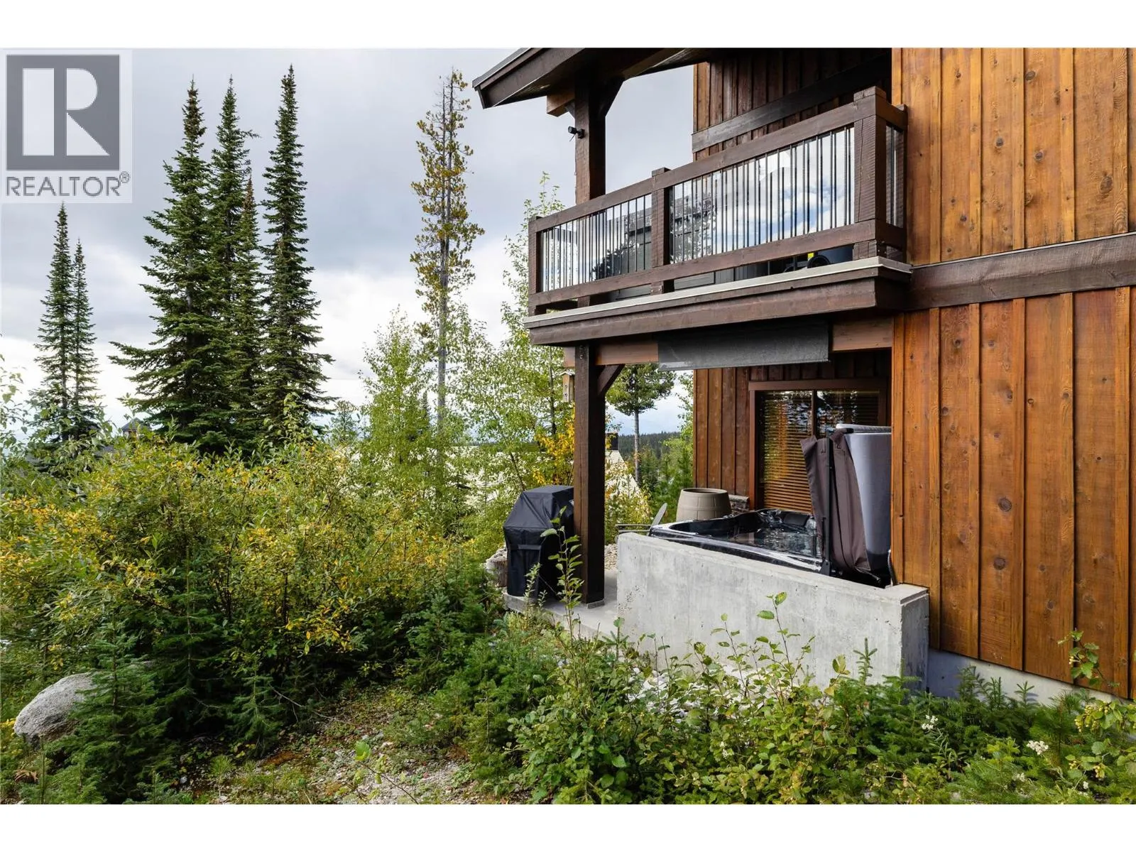 5925 Snow Pines Road Unit# 1