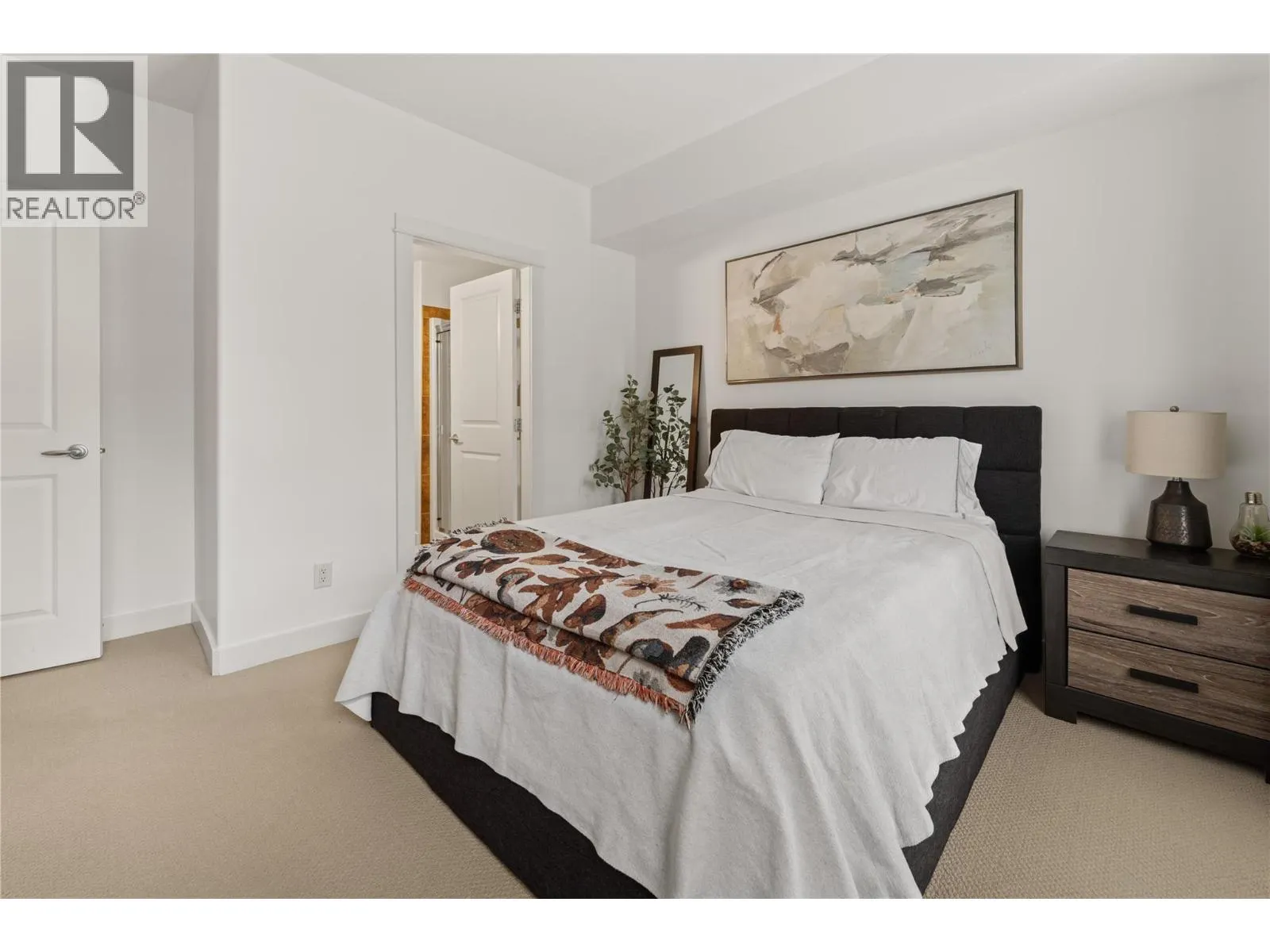 2611 Stillwater Way Unit# 114