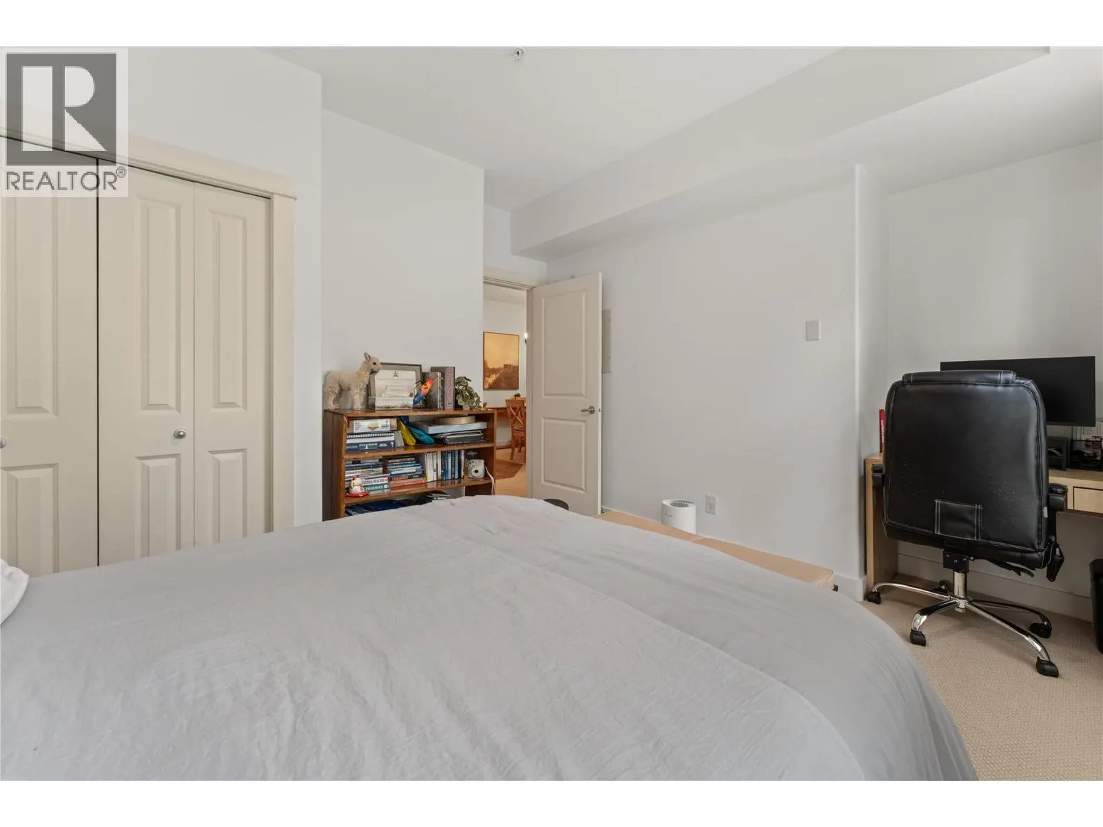 2611 Stillwater Way Unit# 114