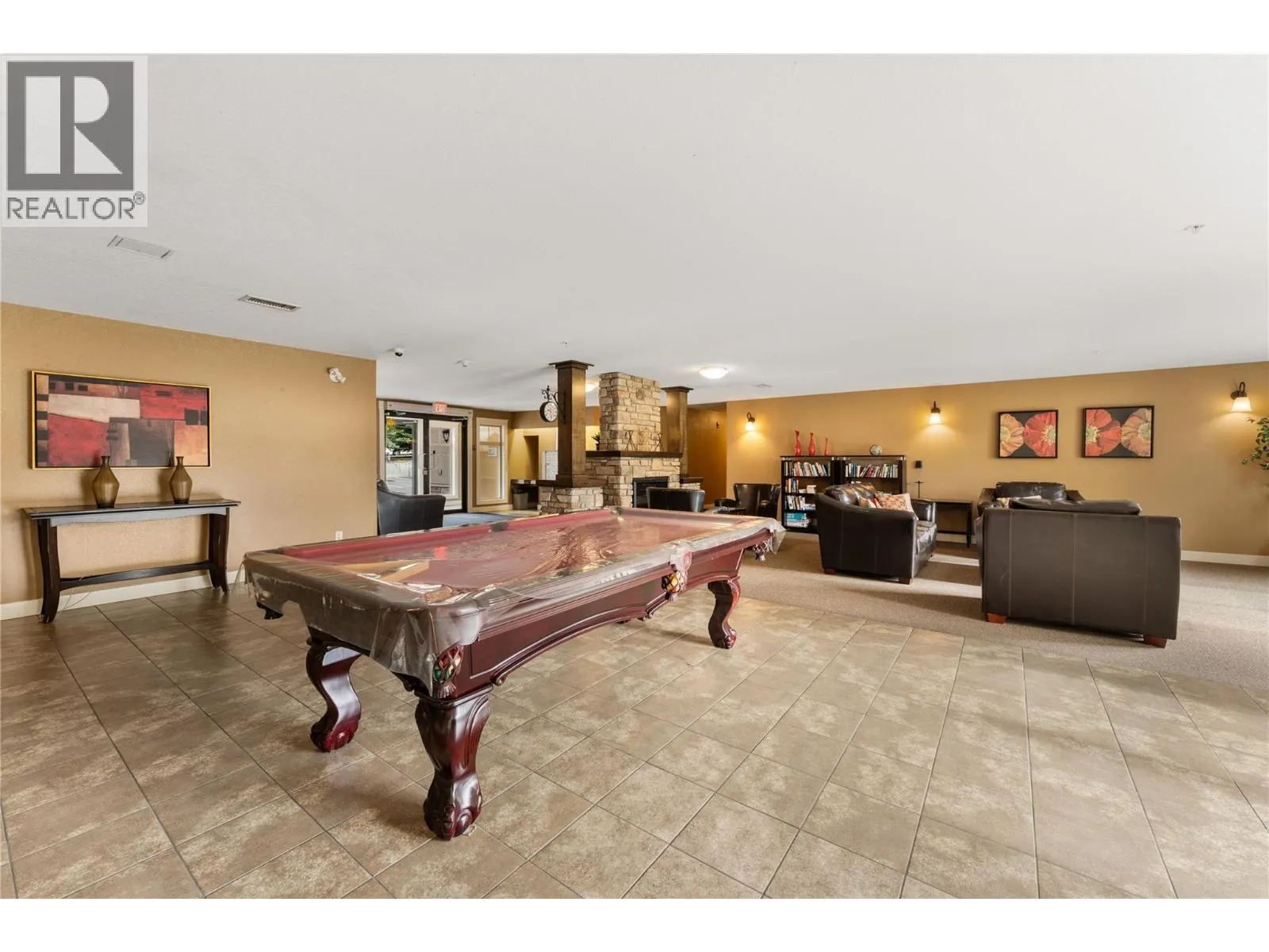 2611 Stillwater Way Unit# 114