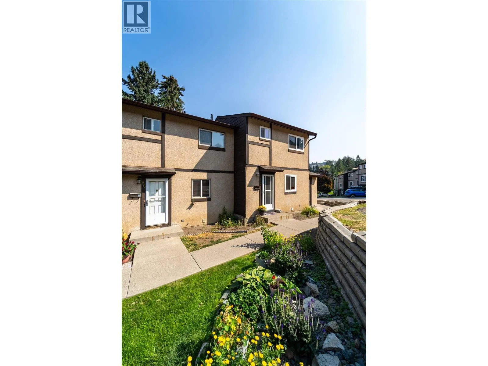 1605 SUMMIT Drive Unit# 57