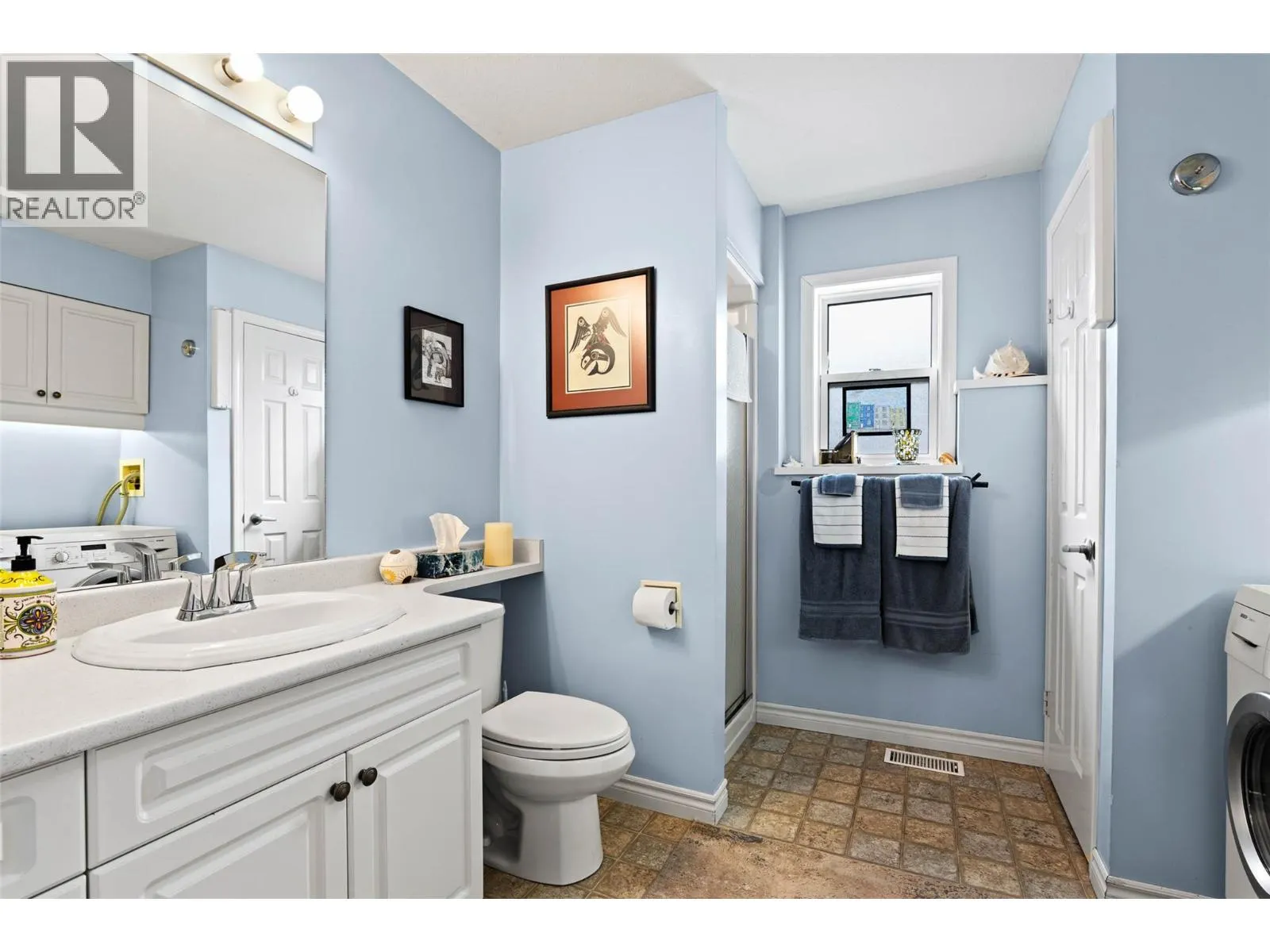 3848 RAINBOW/3861 WATER ST Drive