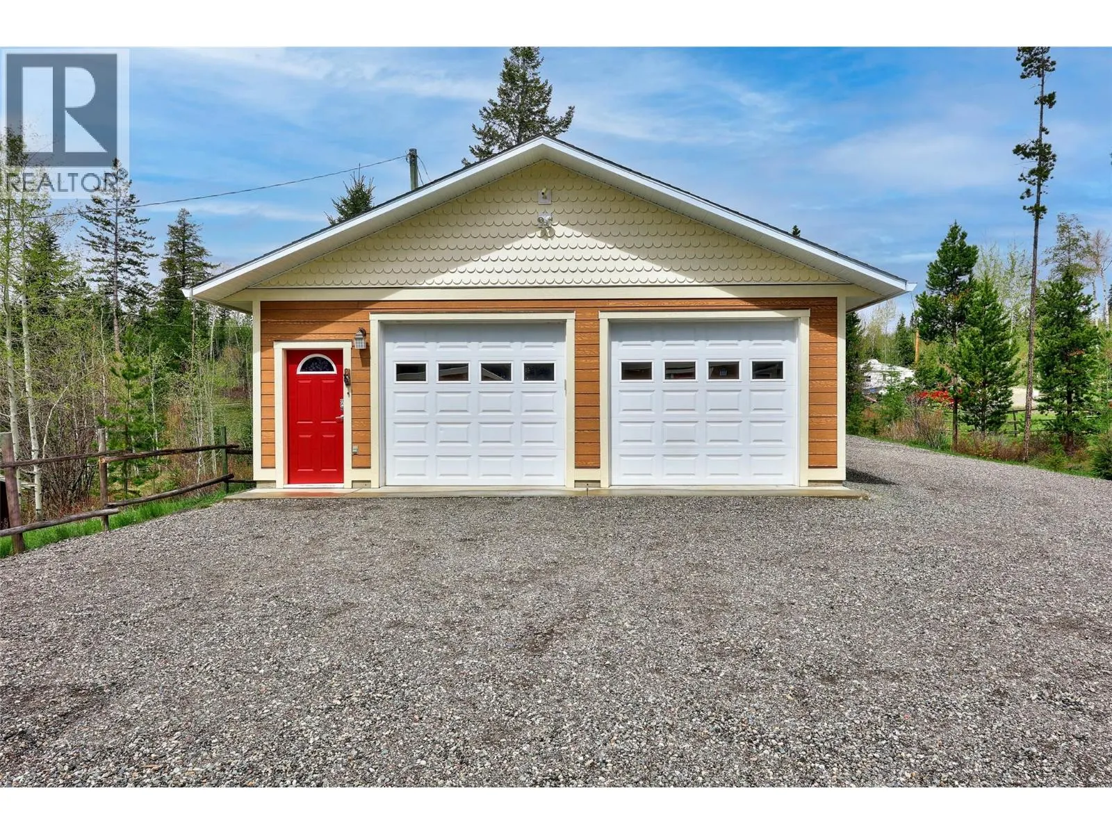 3848 RAINBOW/3861 WATER ST Drive