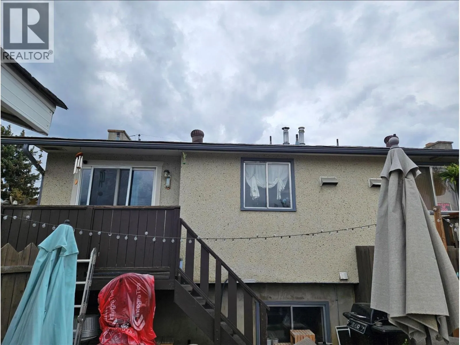 640 | 642 Courtenay Crescent Crescent