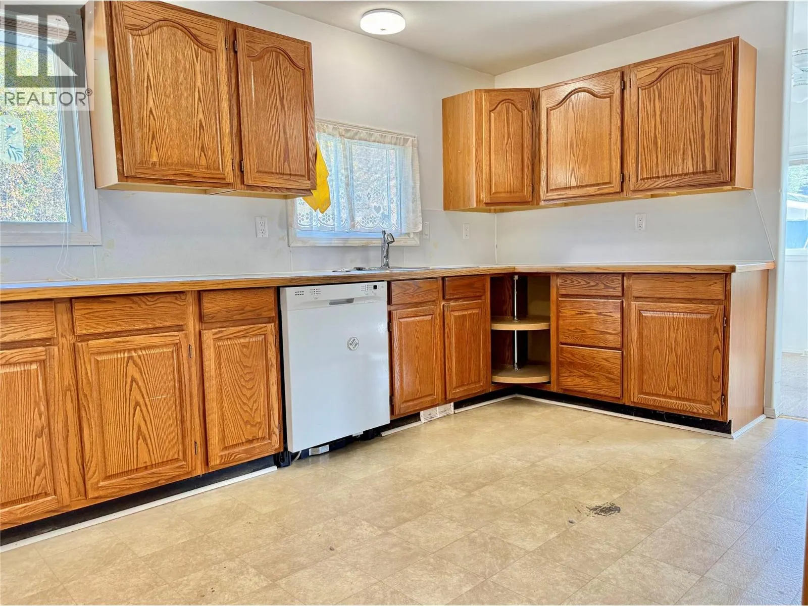 442 N. KIMBERLEY Avenue