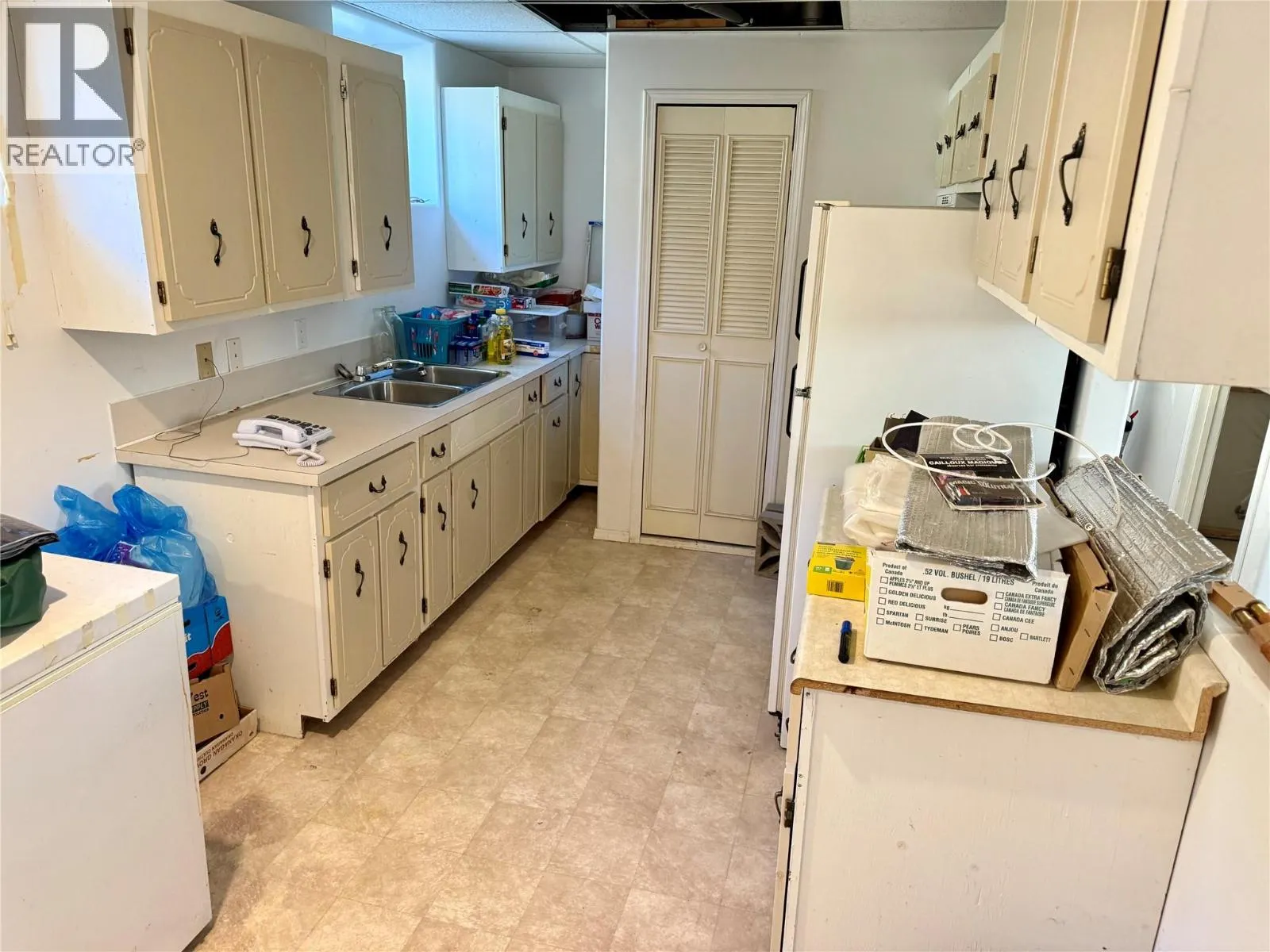 442 N. KIMBERLEY Avenue