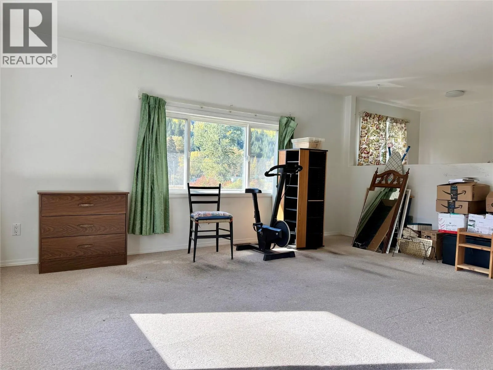 442 N. KIMBERLEY Avenue