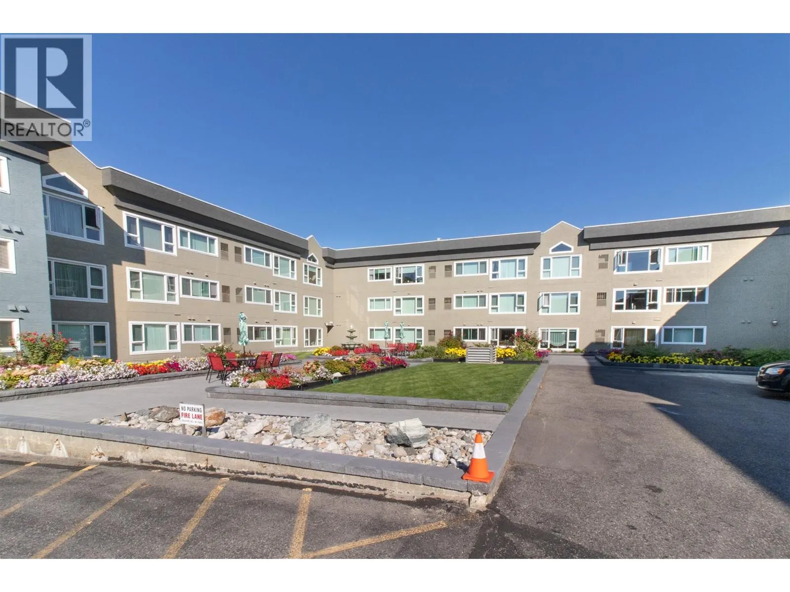1045 Sutherland Avenue Unit# 115A