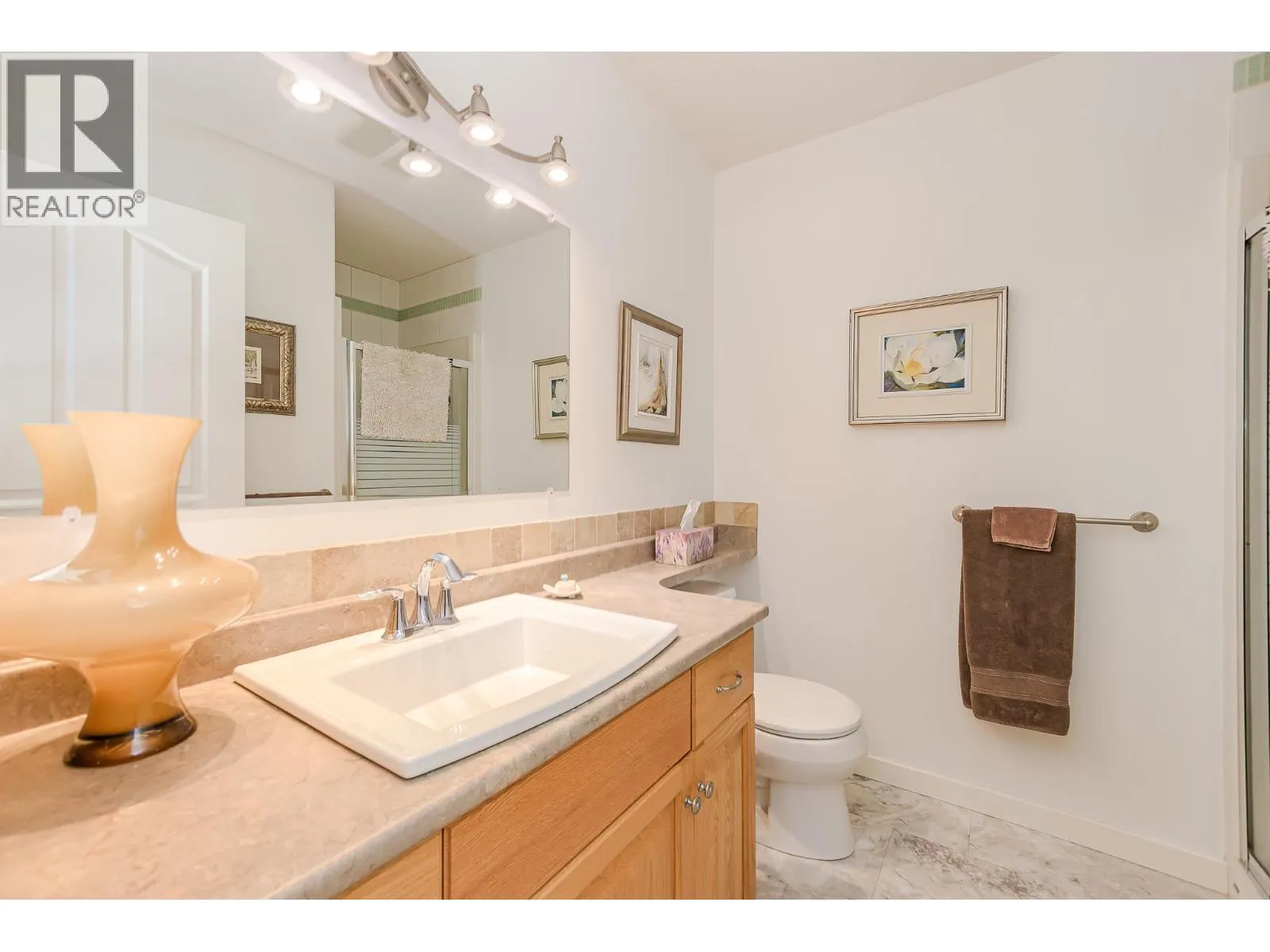 201 Kildonan Avenue Unit# 18