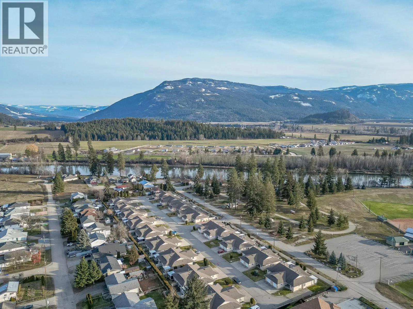 201 Kildonan Avenue Unit# 18