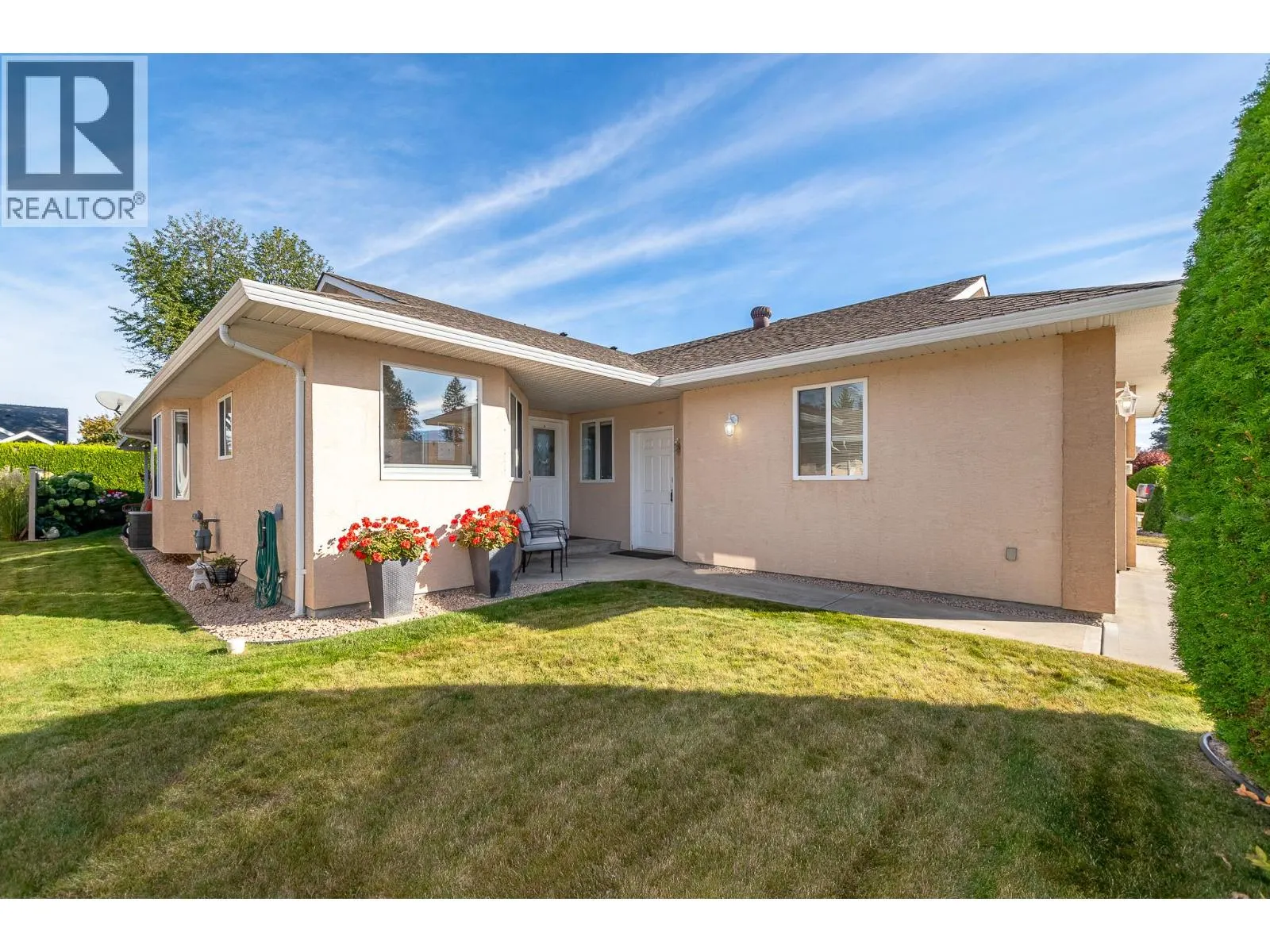 201 Kildonan Avenue Unit# 18