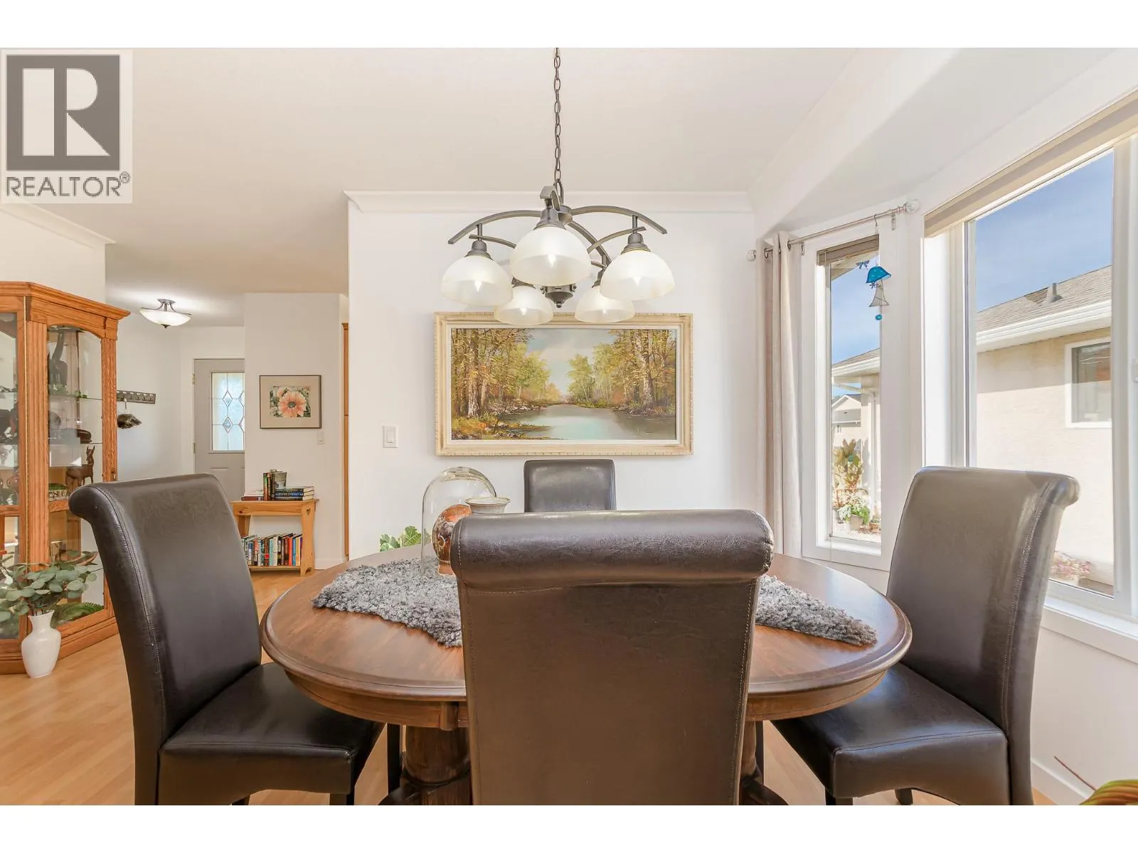 201 Kildonan Avenue Unit# 18