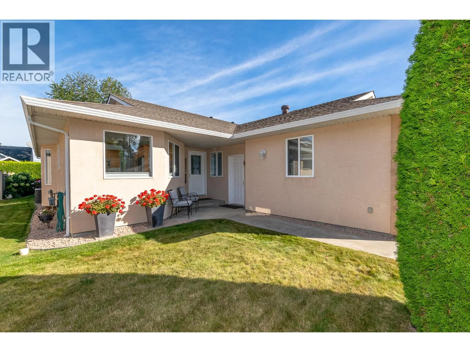 201 Kildonan Avenue Unit# 18