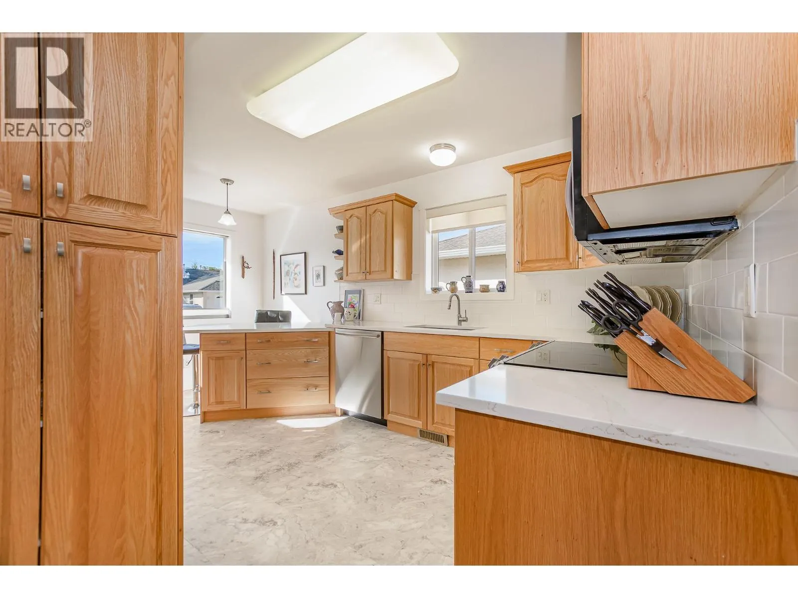 201 Kildonan Avenue Unit# 18