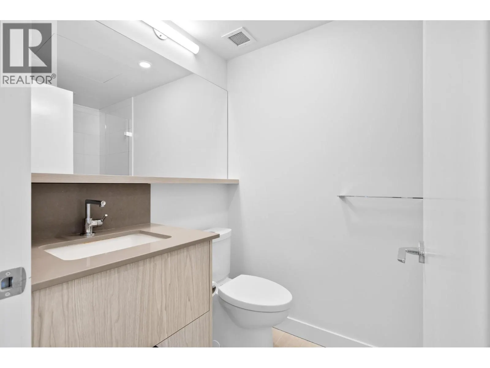 1488 Bertram Street Unit# 707