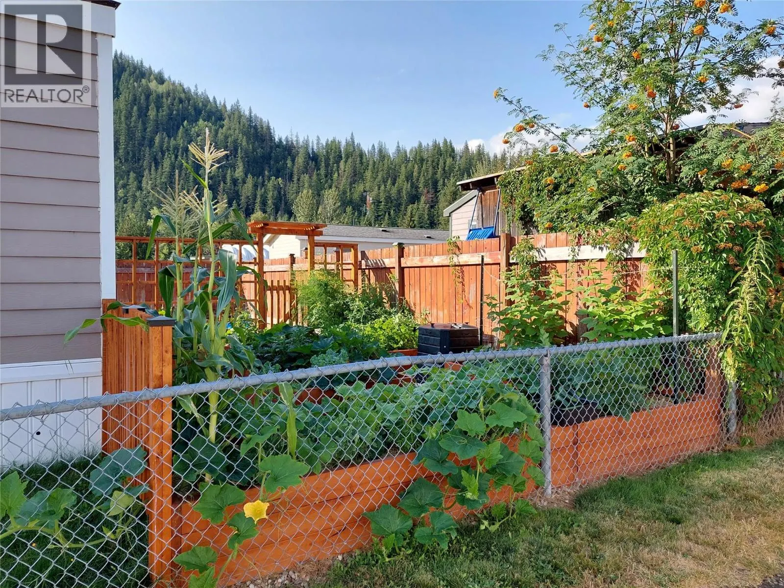 41 Johnson Way