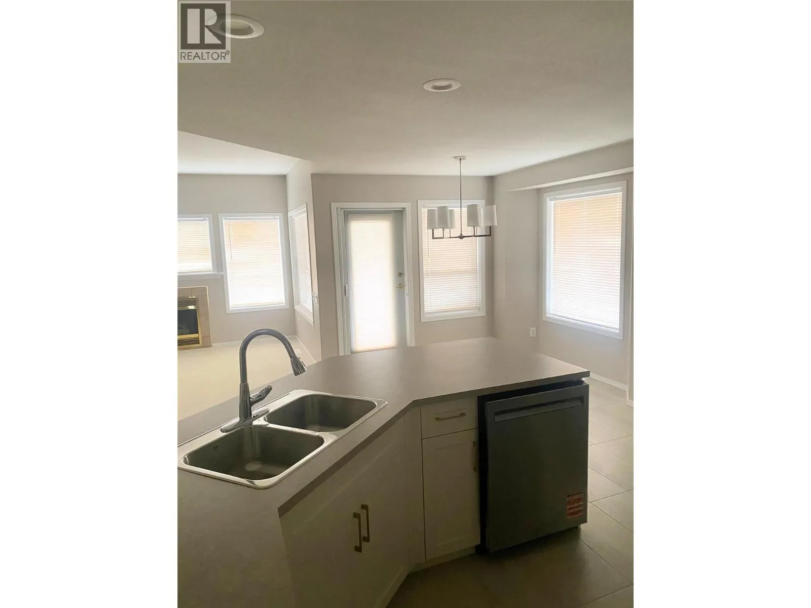 2300 Silver Place Unit# 14