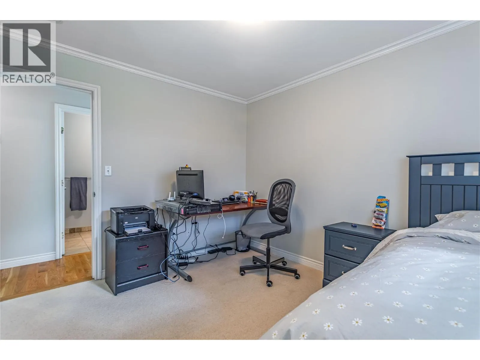 311 Woodpark Crescent