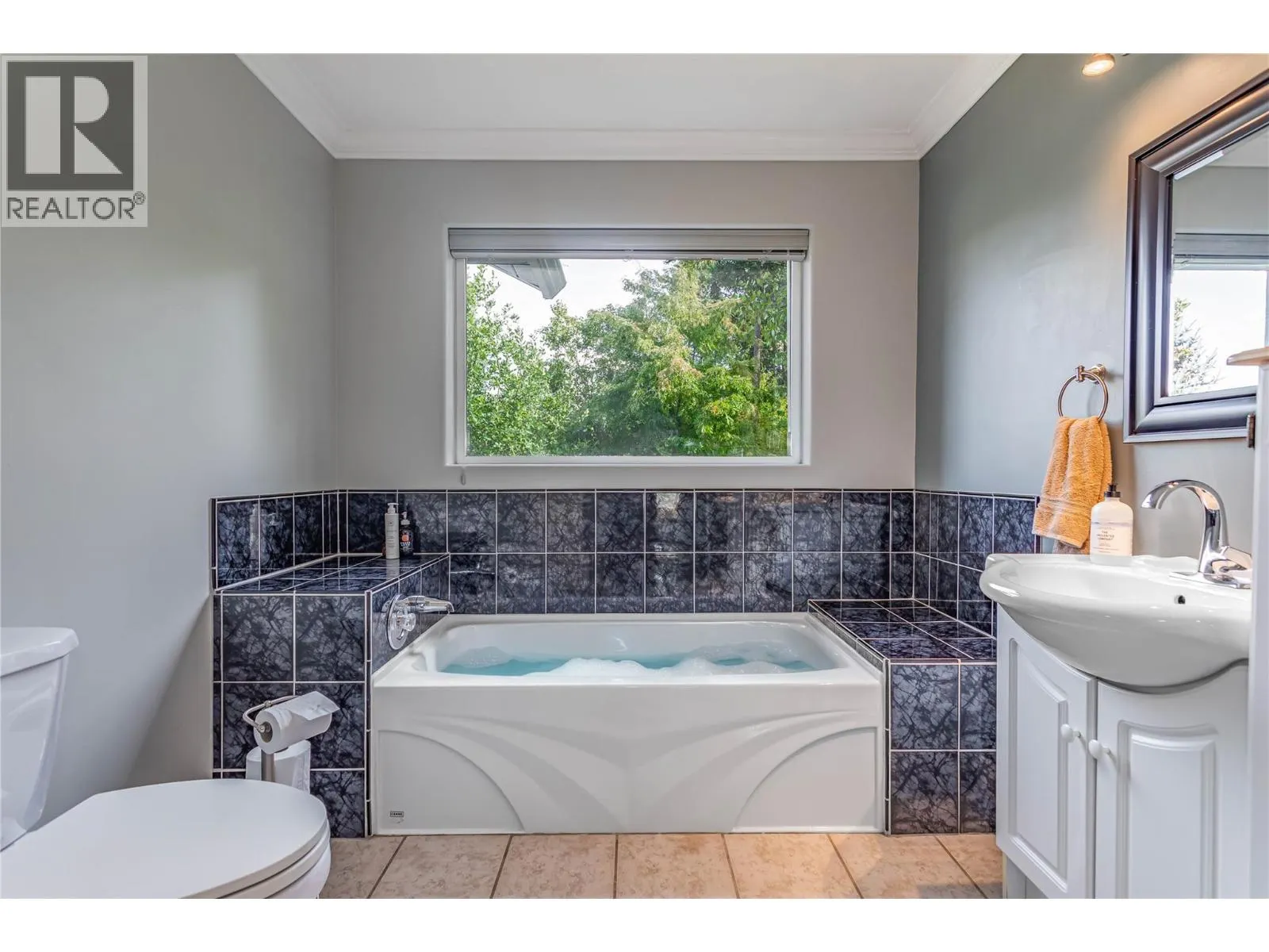 311 Woodpark Crescent