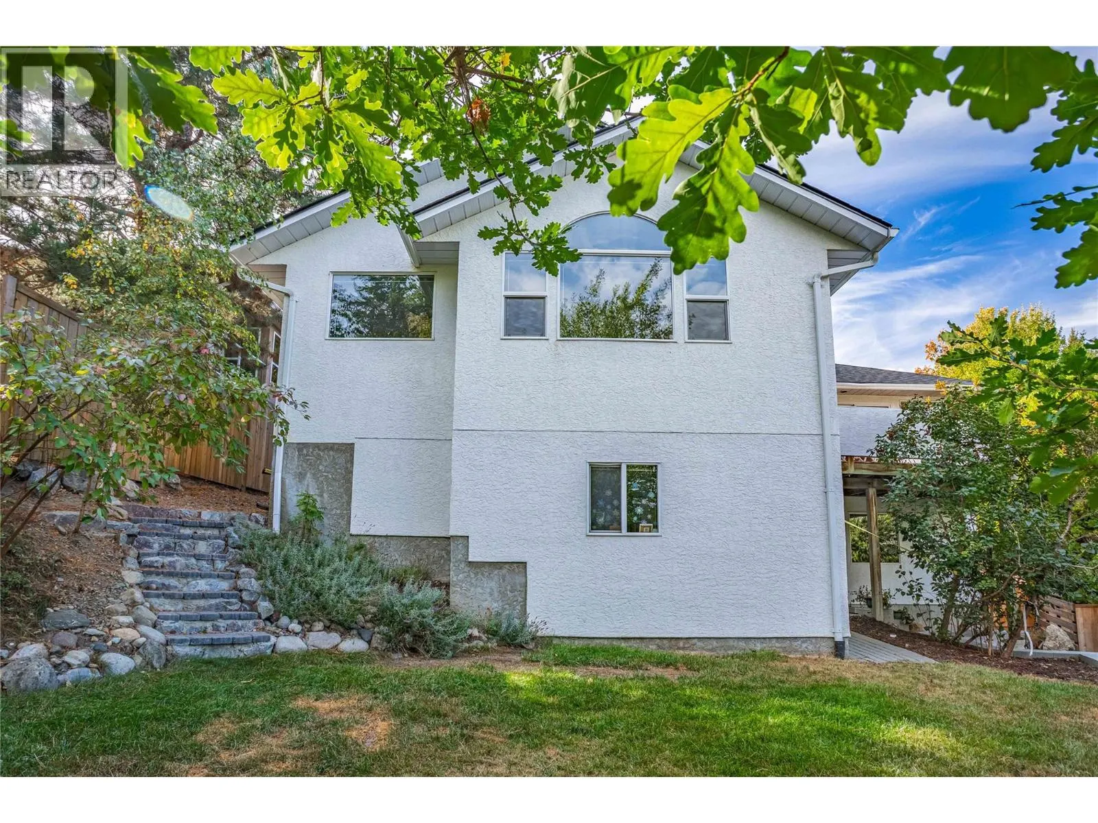 311 Woodpark Crescent