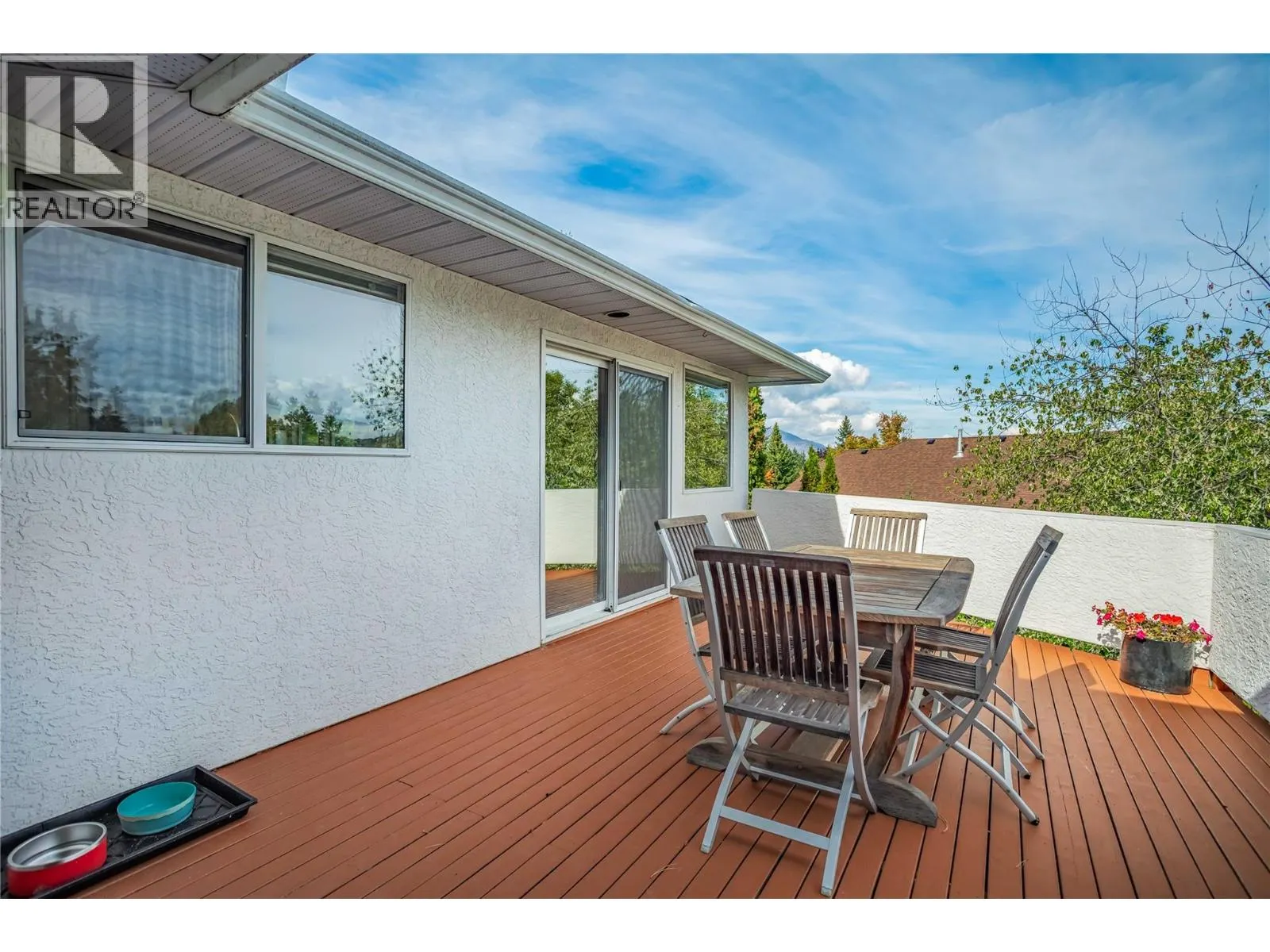 311 Woodpark Crescent