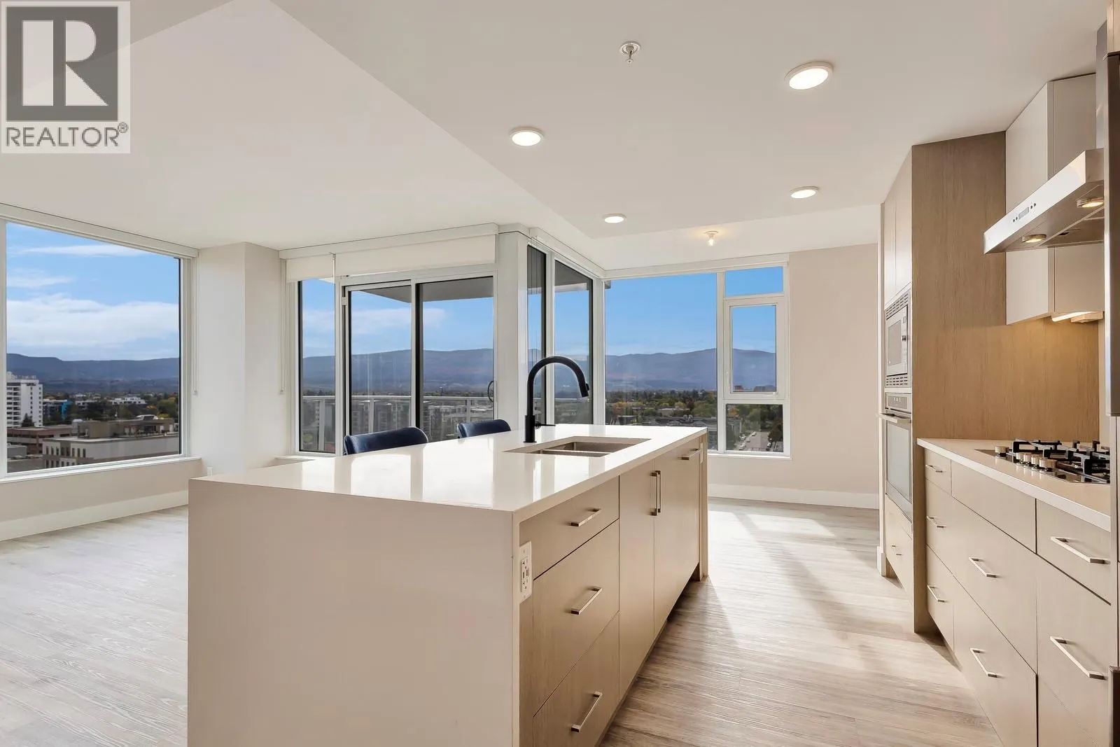 1588 Ellis Street Unit# 1106