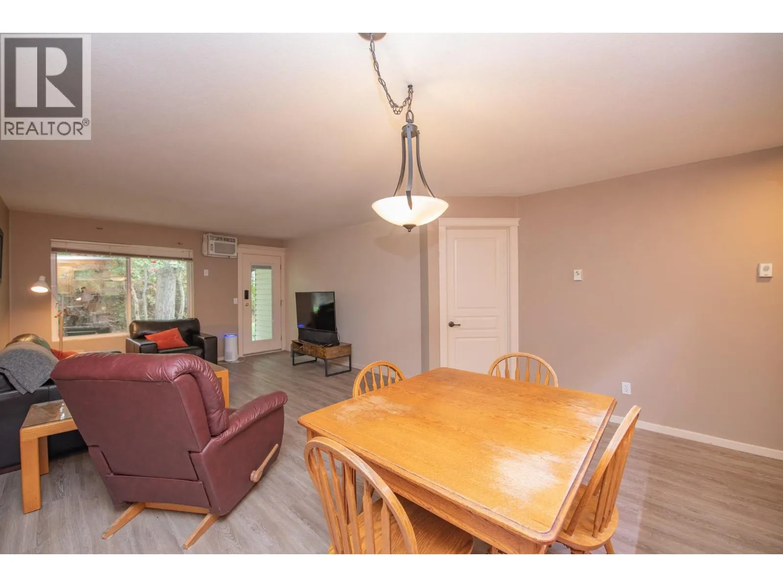 110 Kalamalka Lake Road Unit# 107