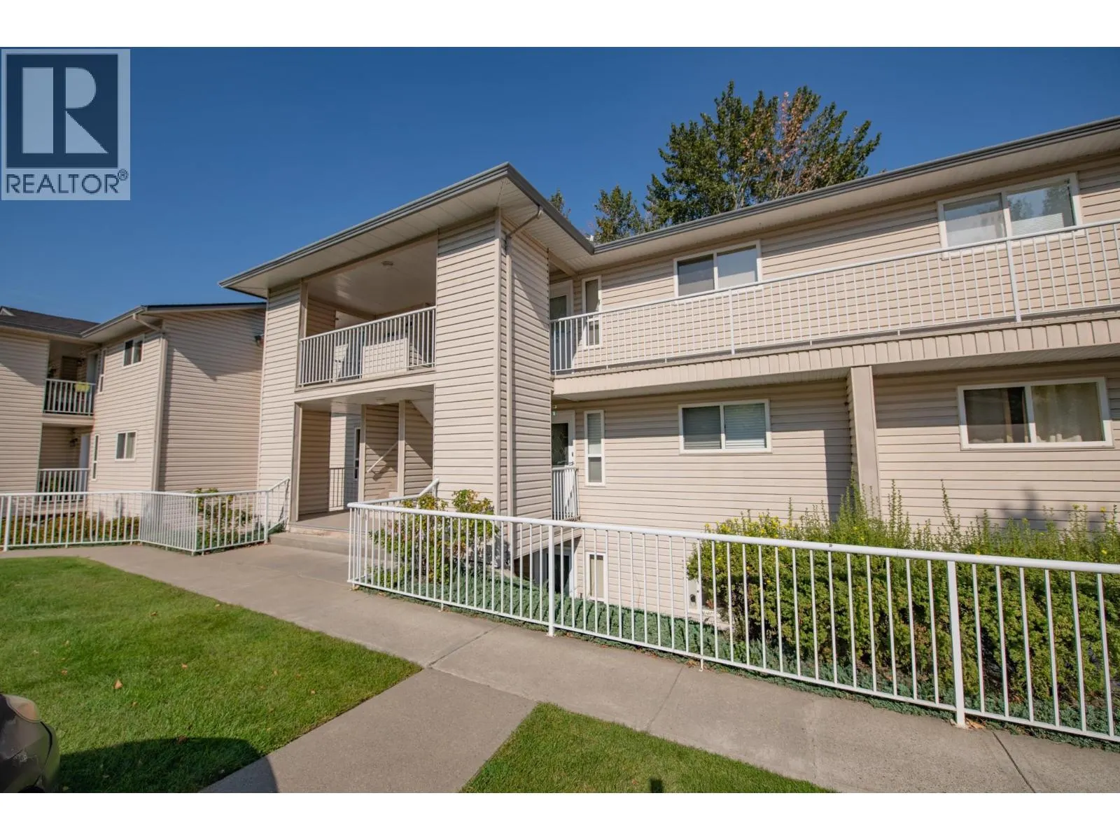 110 Kalamalka Lake Road Unit# 107