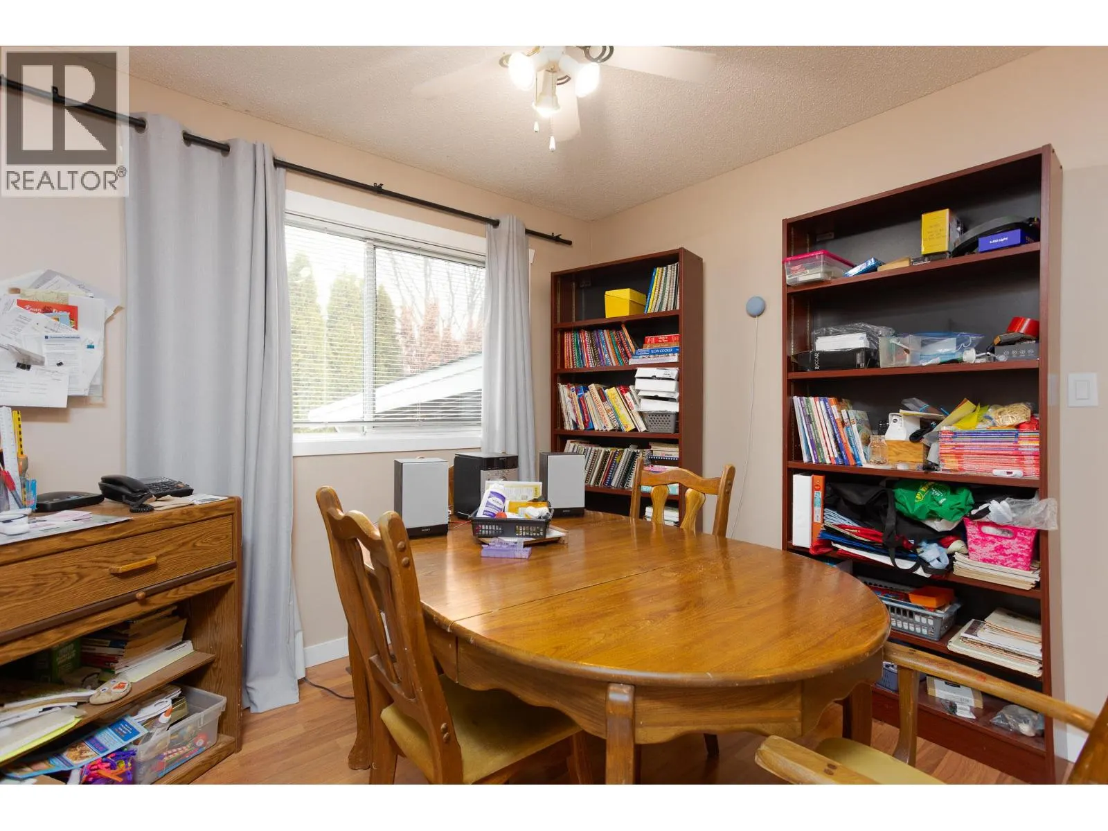 255 Holbrook Road W