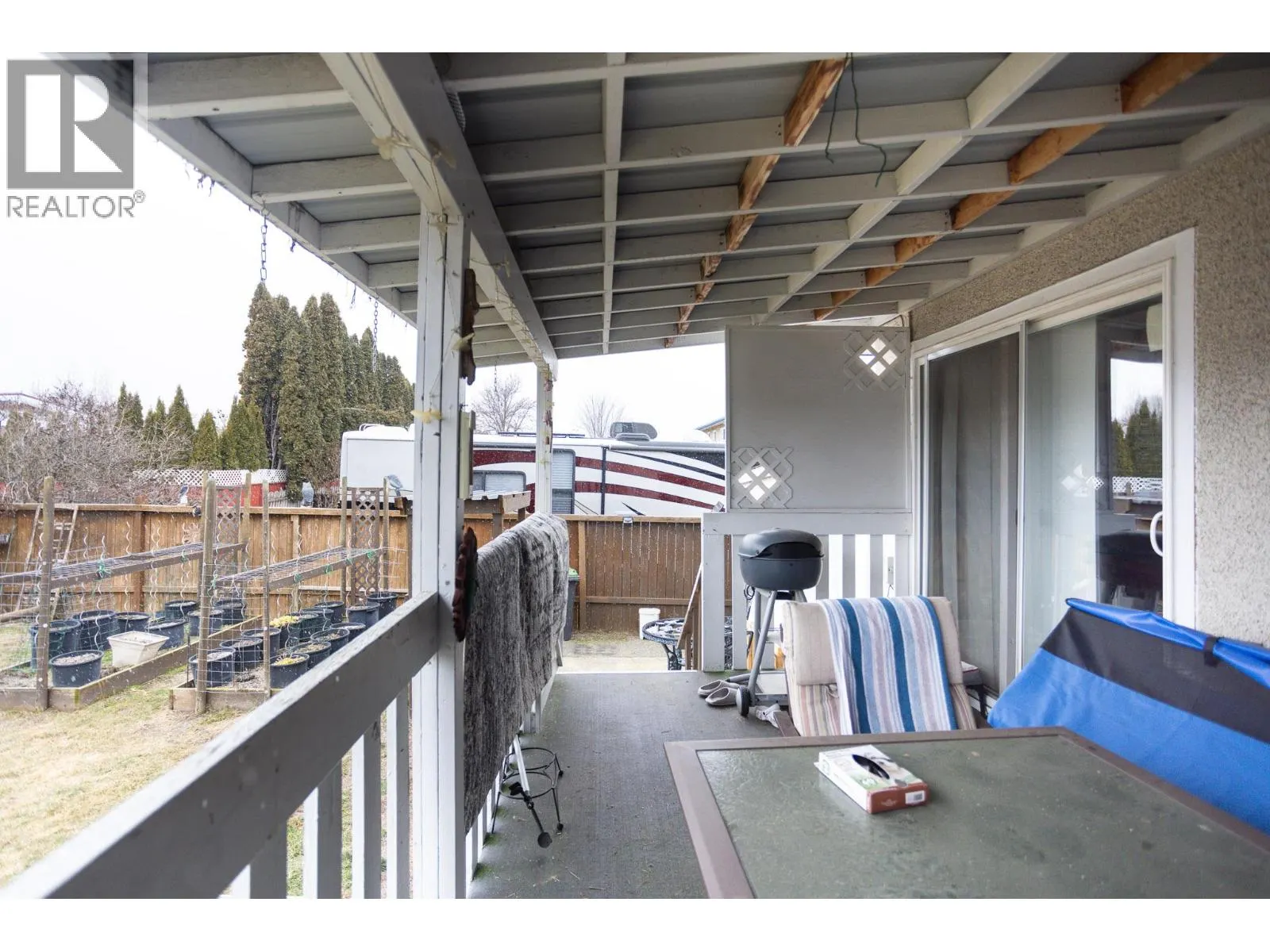255 Holbrook Road W