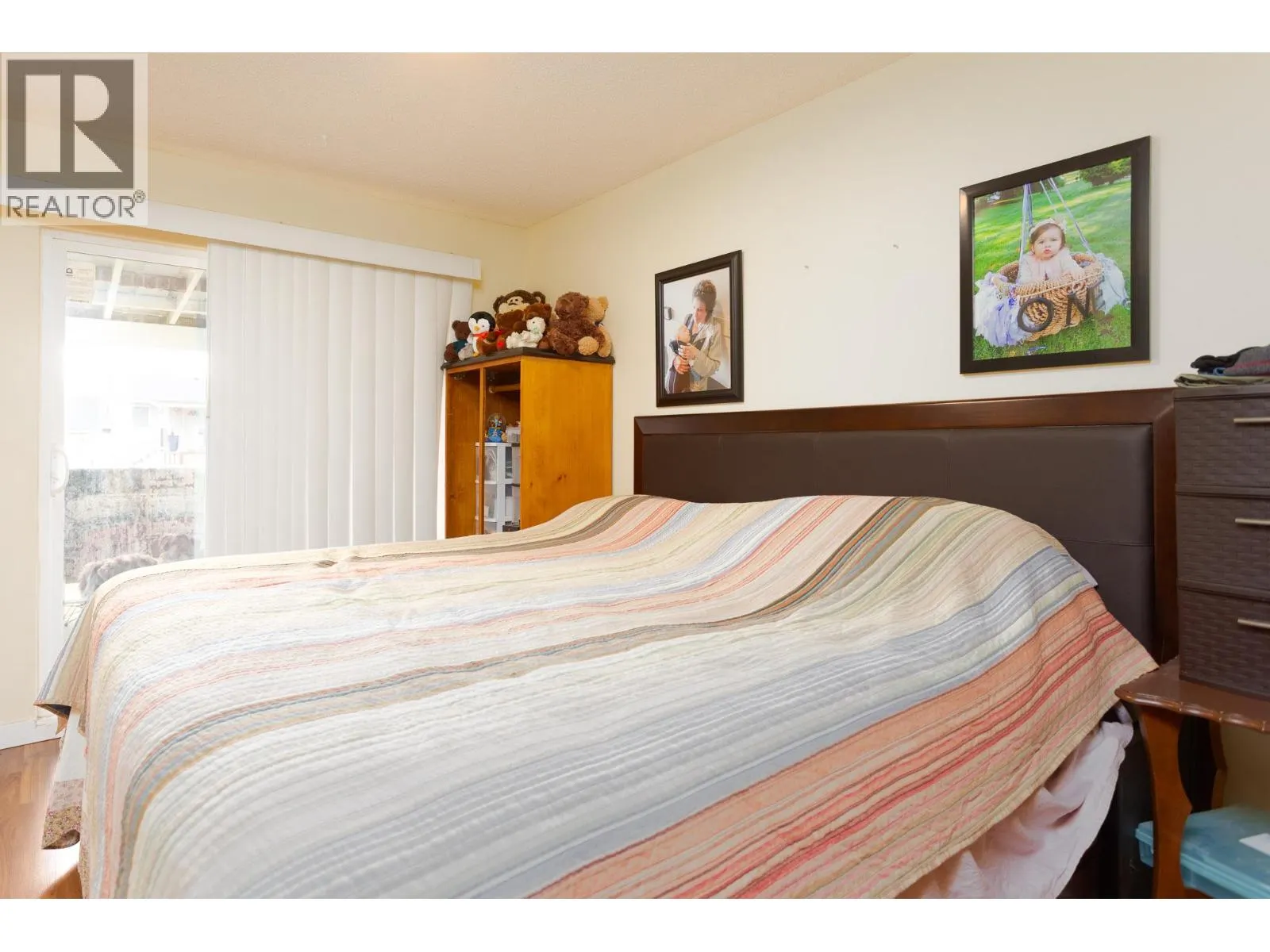 255 Holbrook Road W